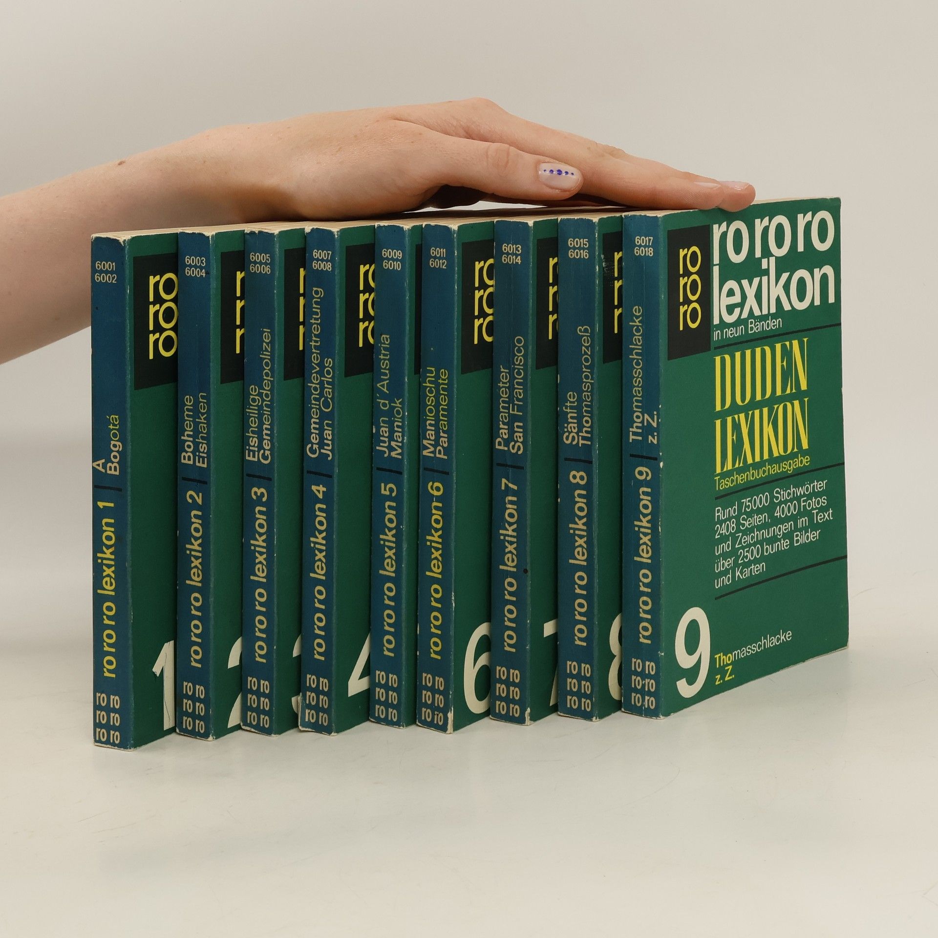 Collectif d'auteurs Duden Lexikon in neun Bänden 1-9