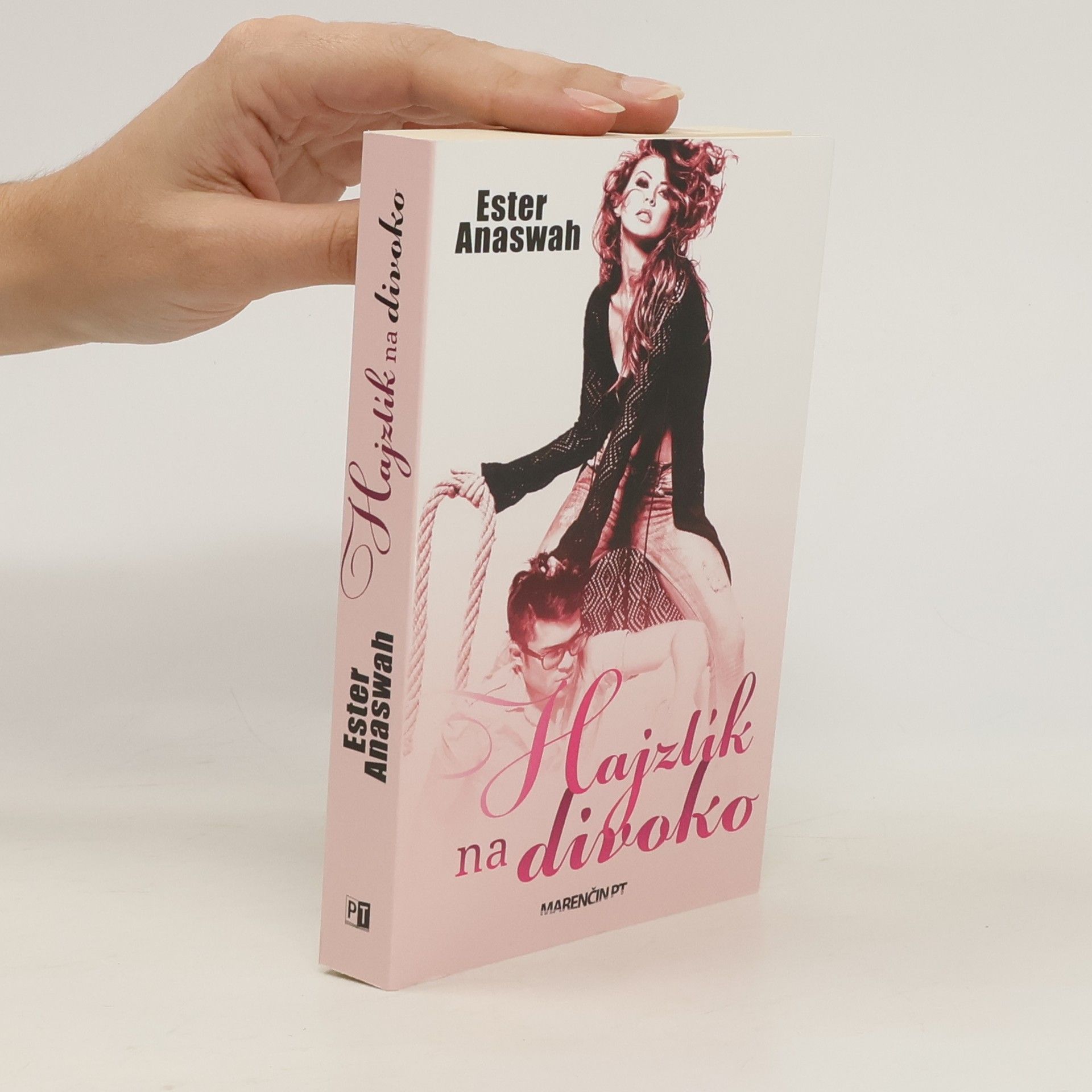 Ester Anaswah Hajzlík na divoko