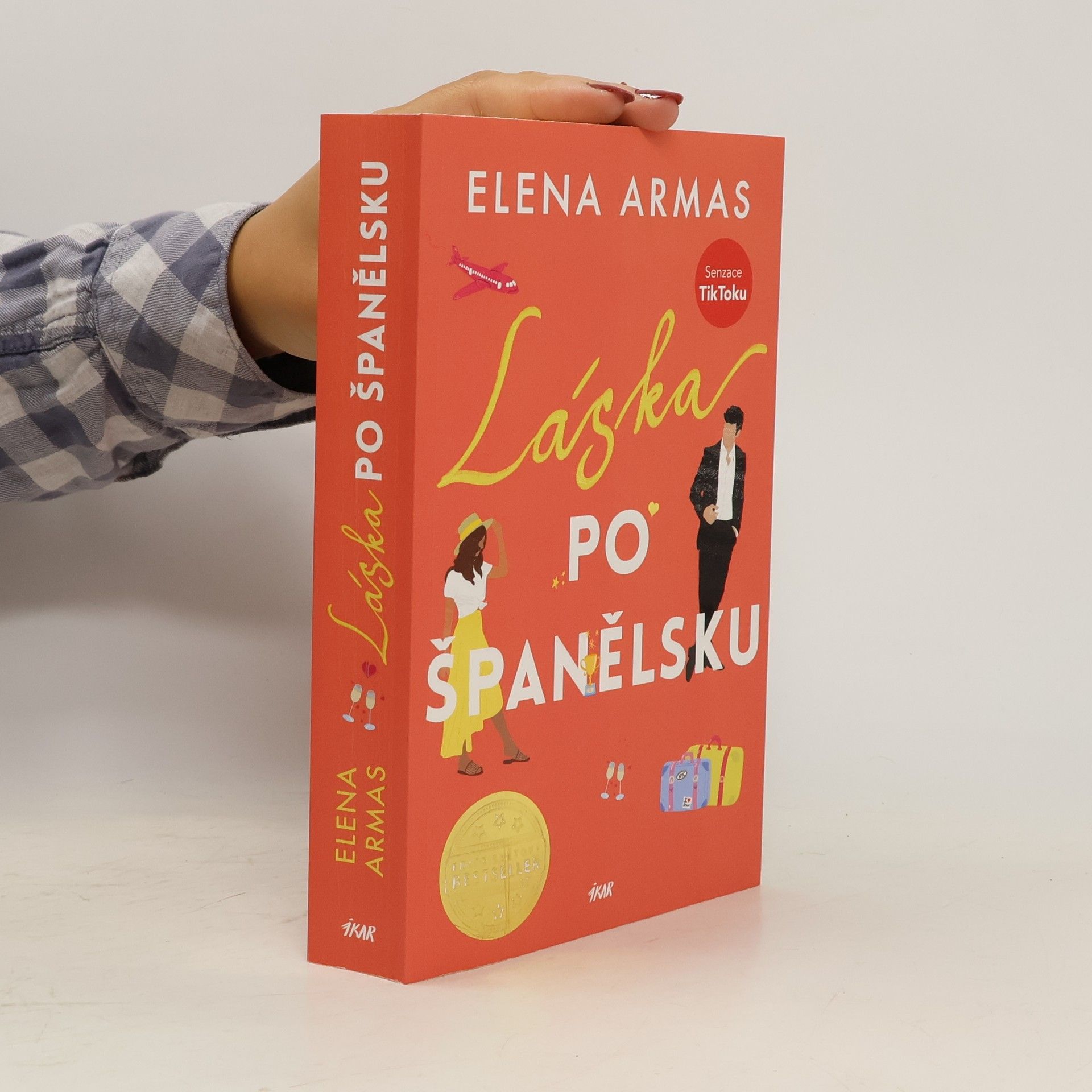 Elena Armas Láska po španělsku
