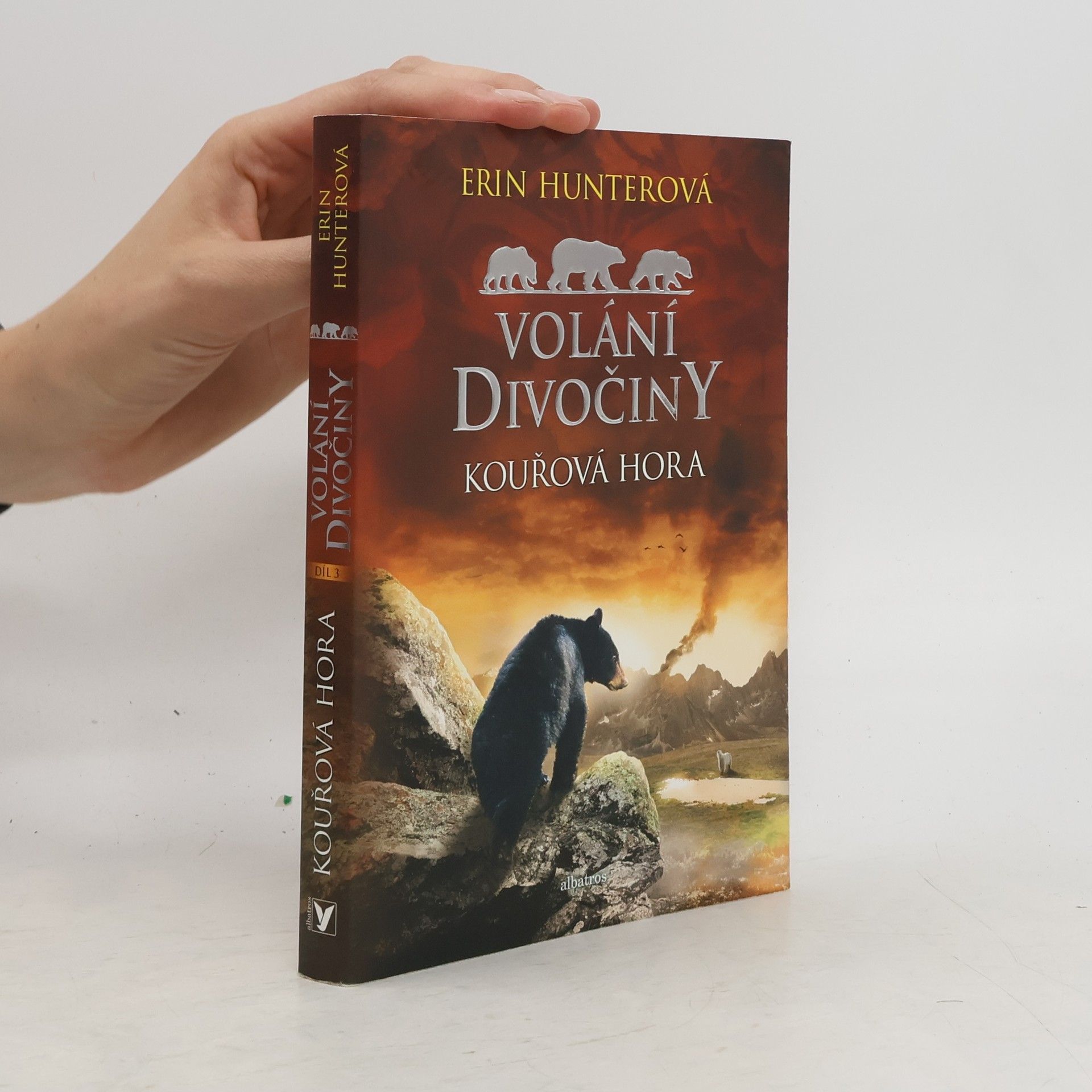 Erin Hunter Kouřová hora