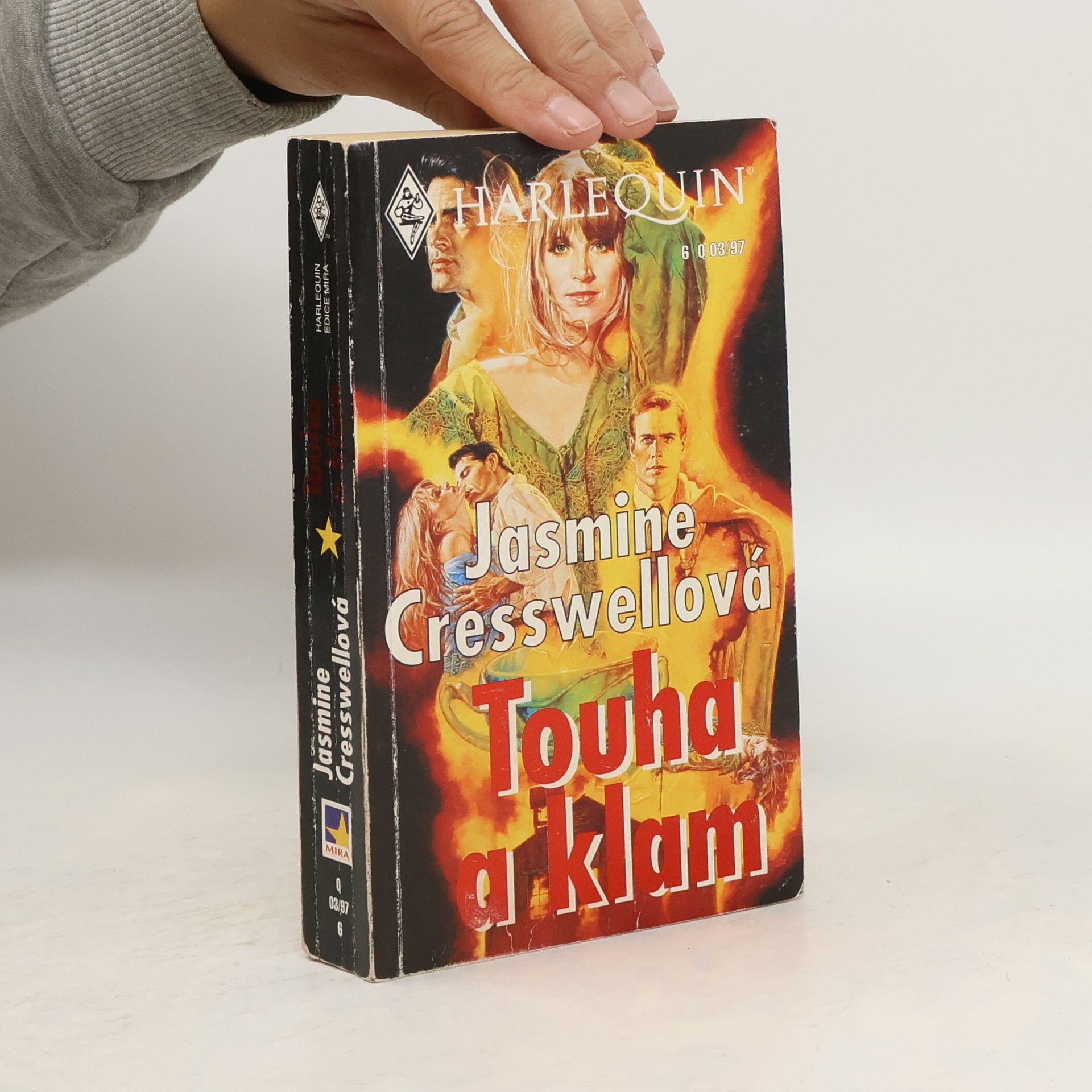 Jasmine Cresswell Touha a klam