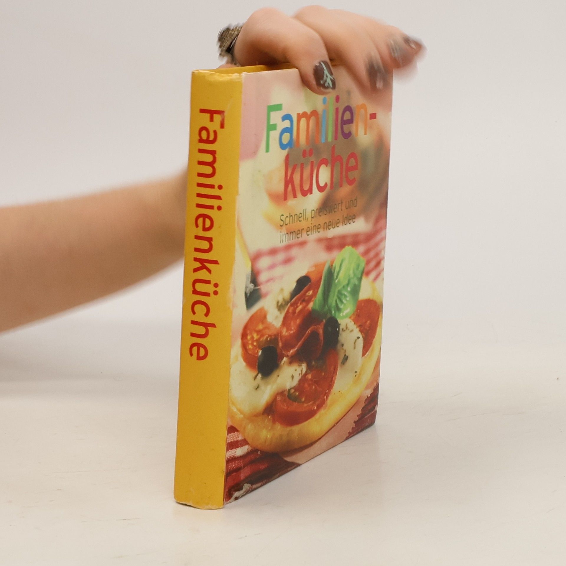 AA.VV. Familienküche