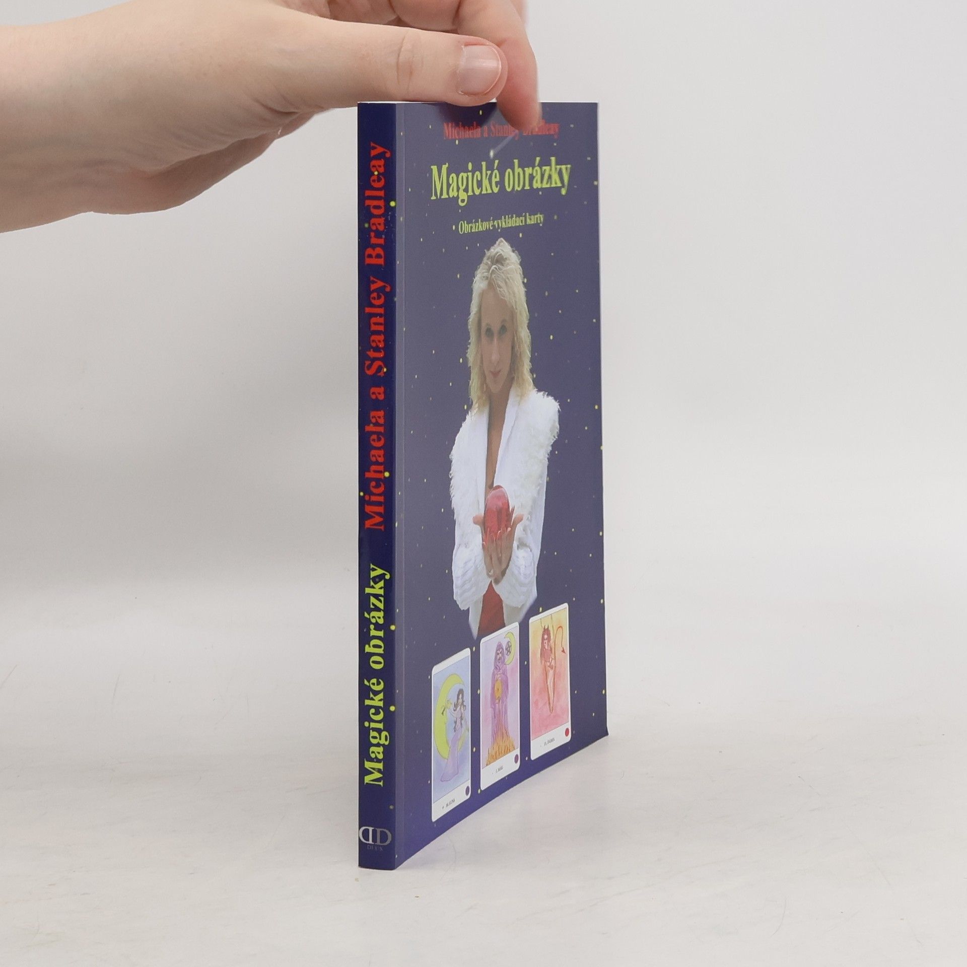 Michaela Bradleay Magické obrázky. Obrázkové vykládací karty
