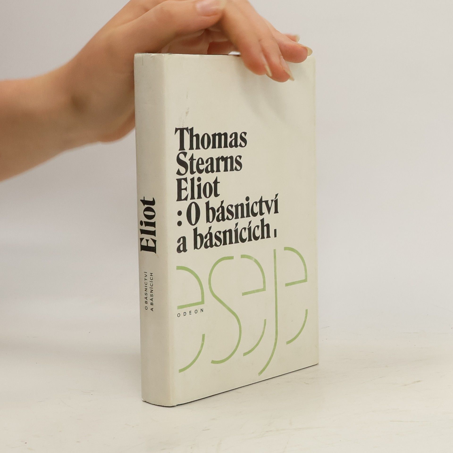 T. S. Eliot O básnictví a básnících