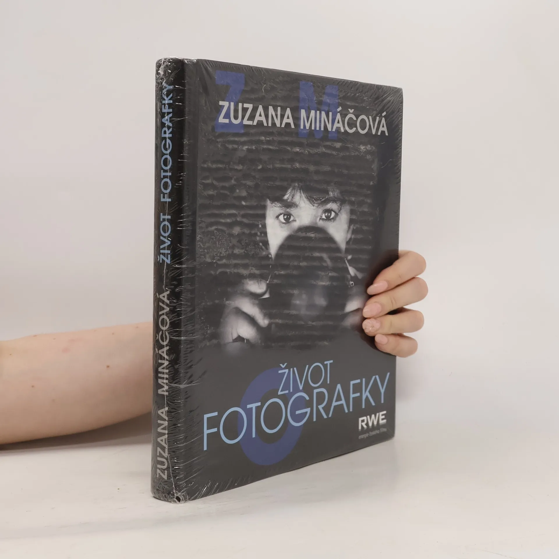 Život fotografky | Book | Hardcover | Zuzana Mináčová | CS