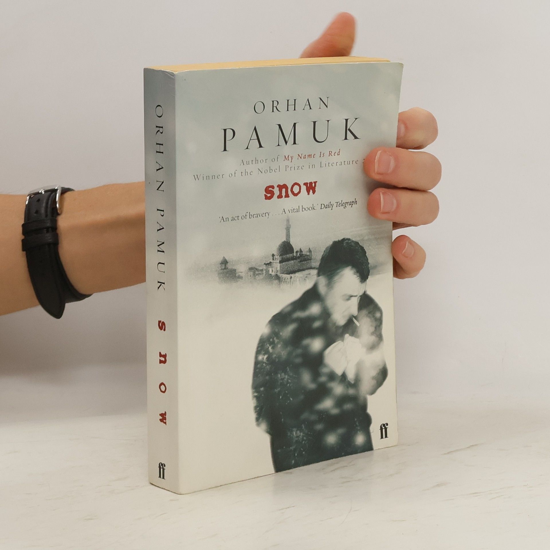 Orhan Pamuk Snow