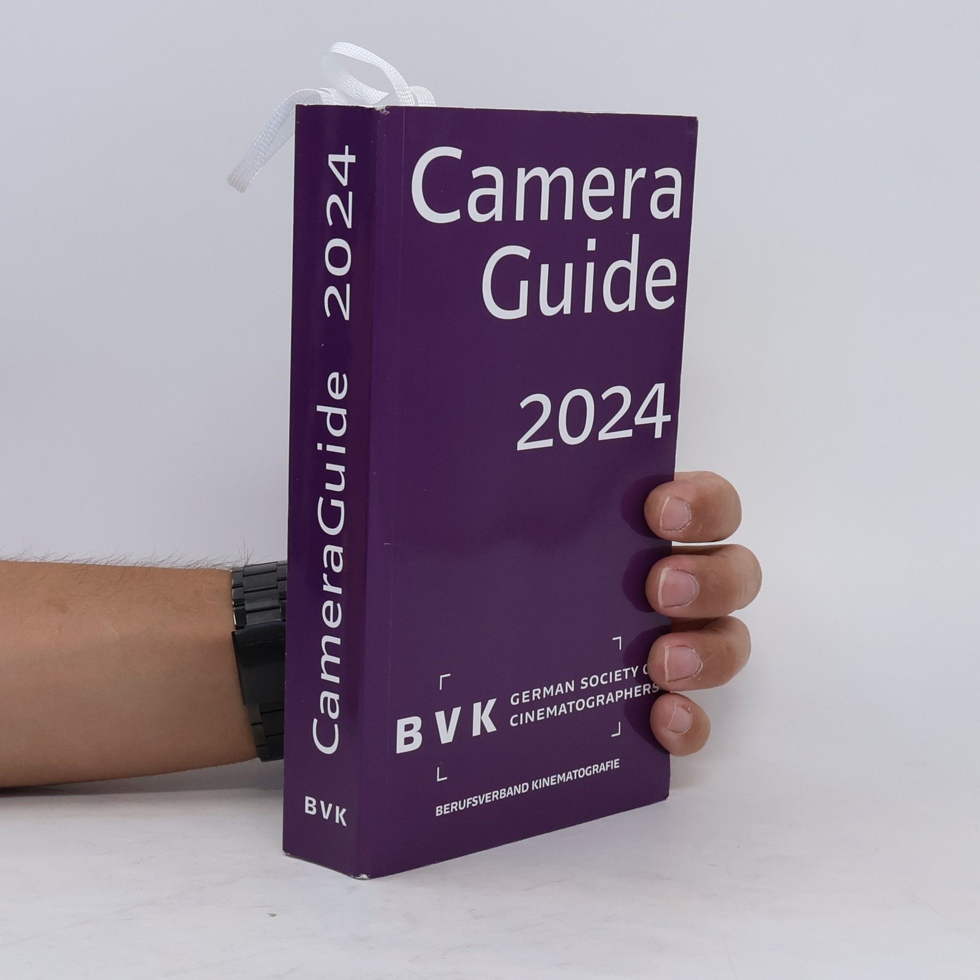 Collectif d'auteurs Camera Guide 2024