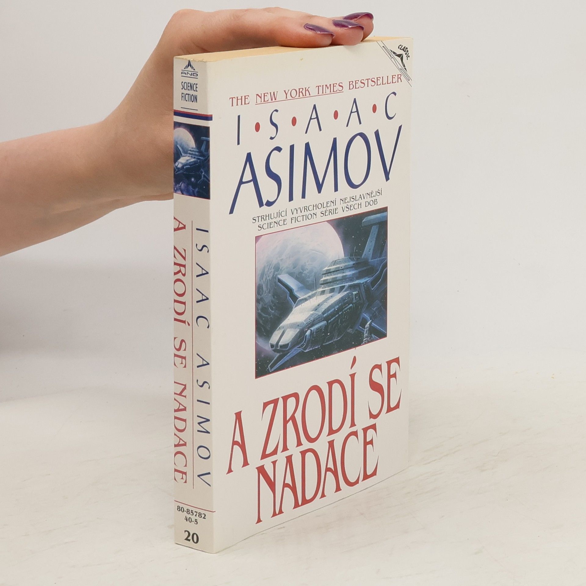 Isaac Asimov A zrodí se Nadace