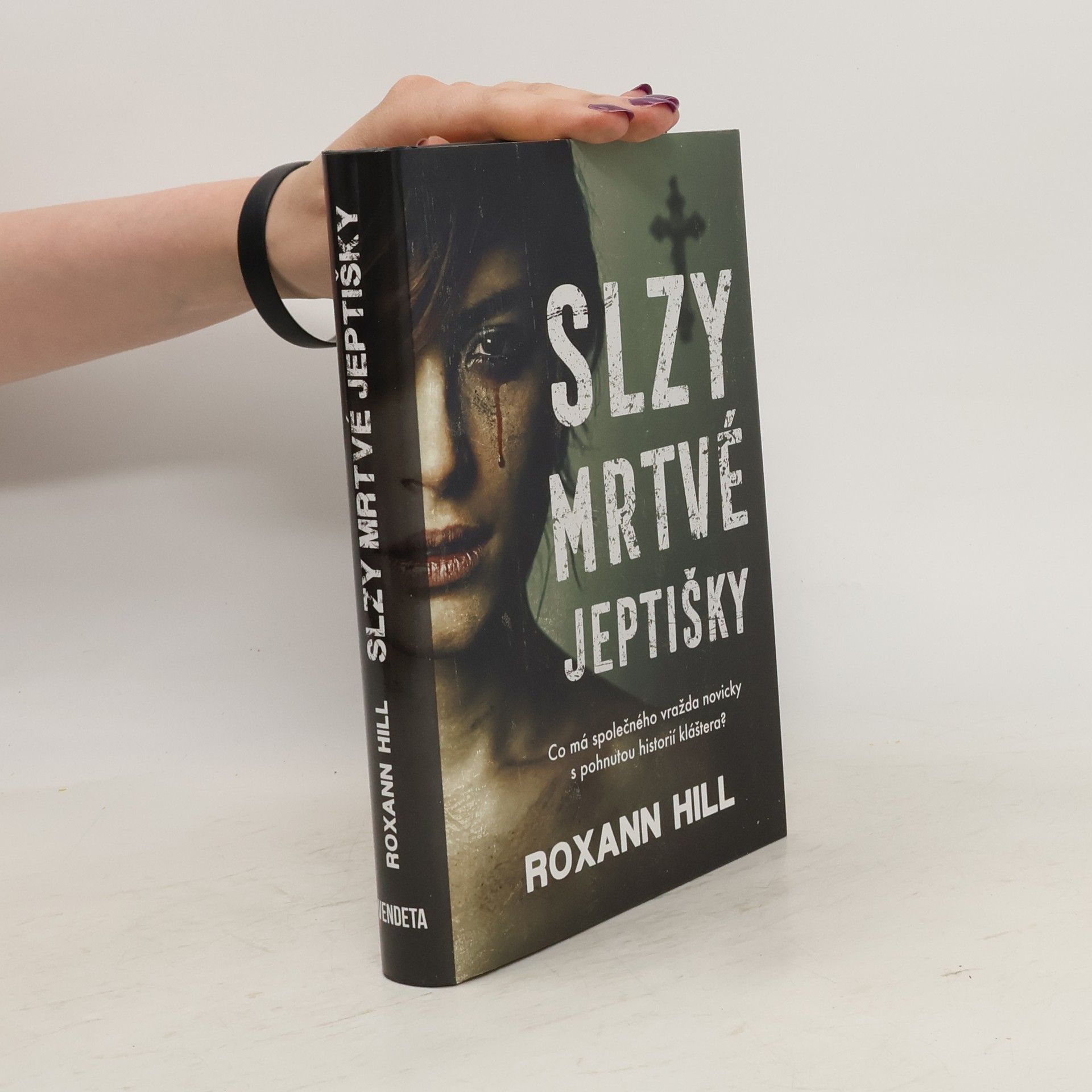 Nora Nimrichtrová Slzy mrtvé jeptišky