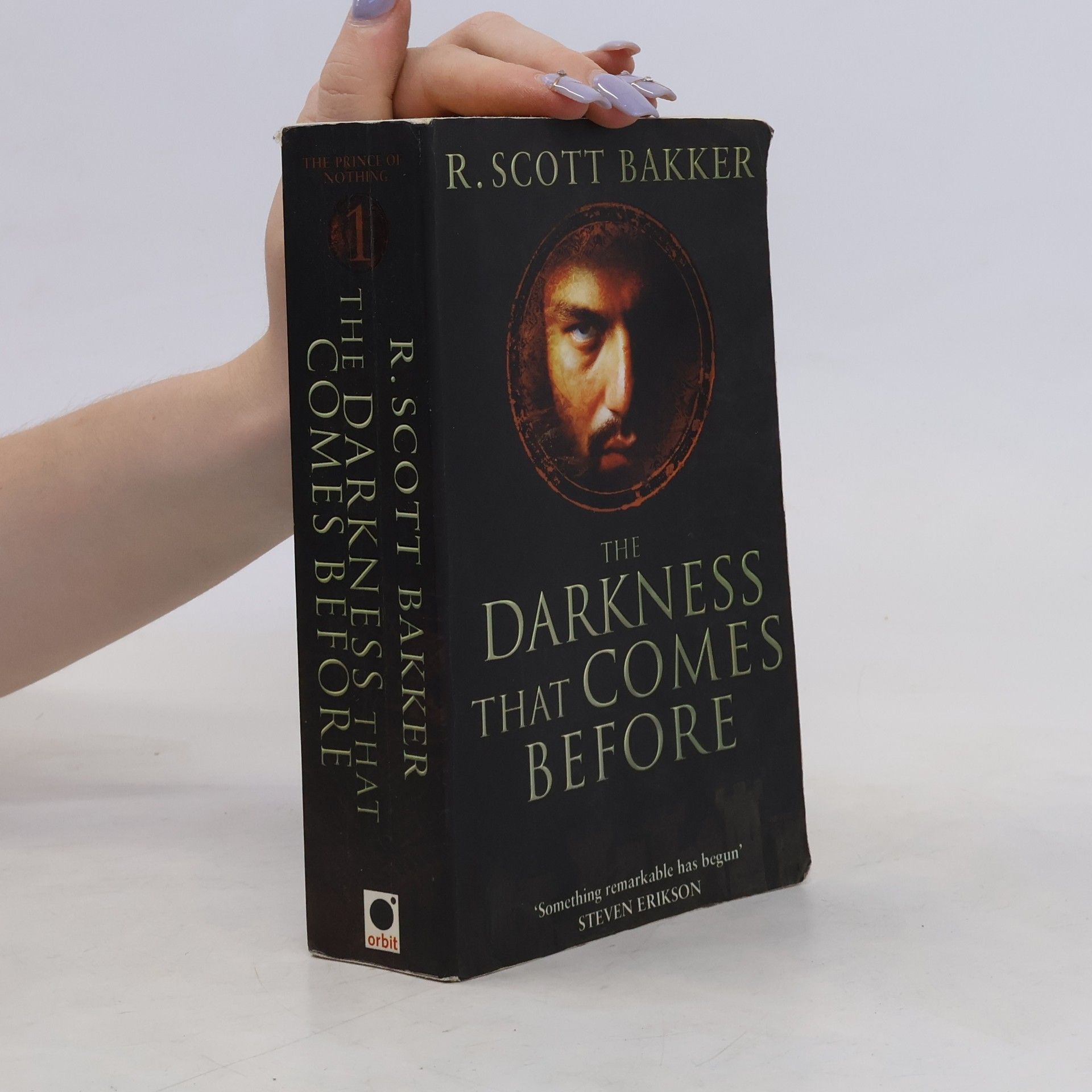Bakker R. Scott Darkness That Comes Before