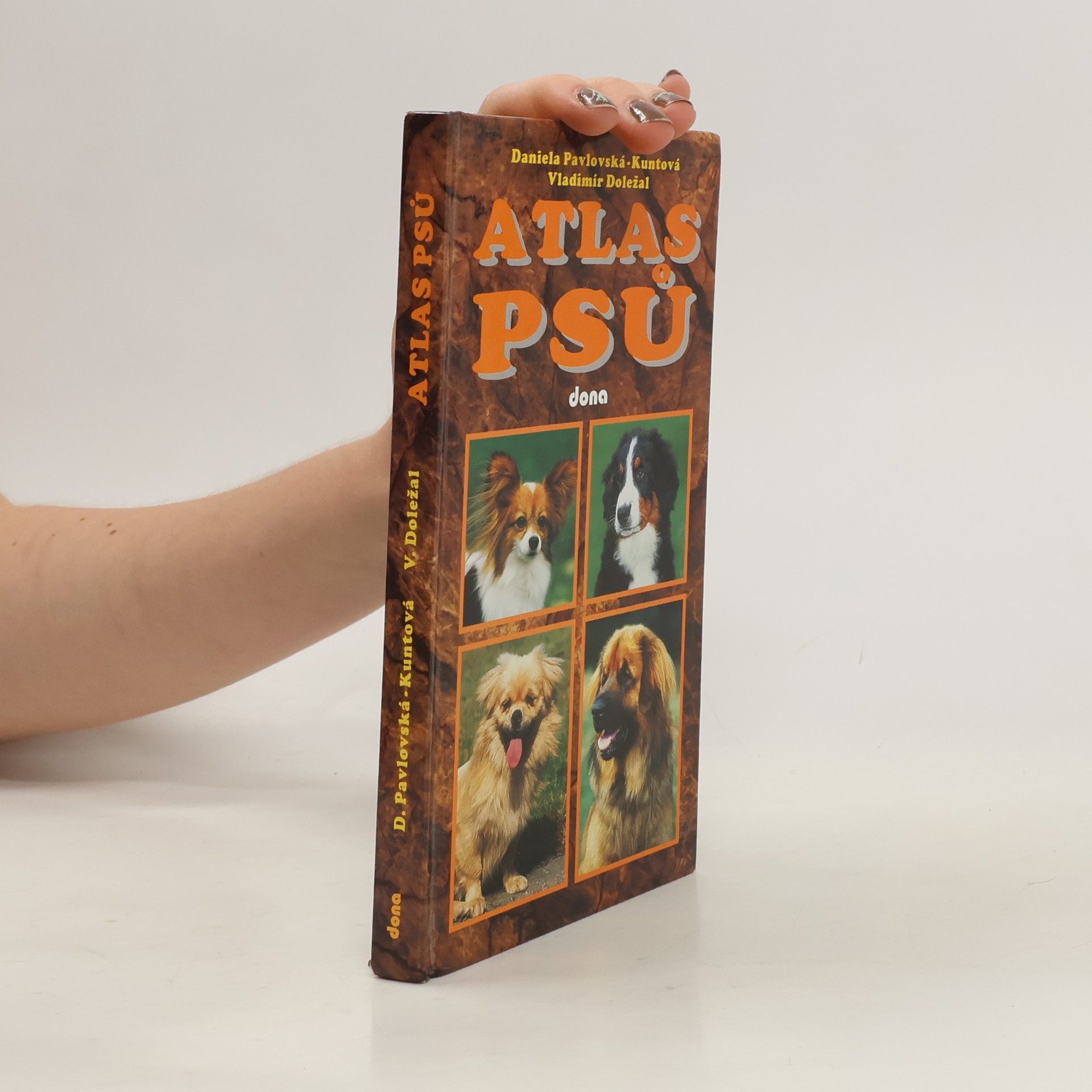 Daniela Pavlovská Kuntová Atlas psů
