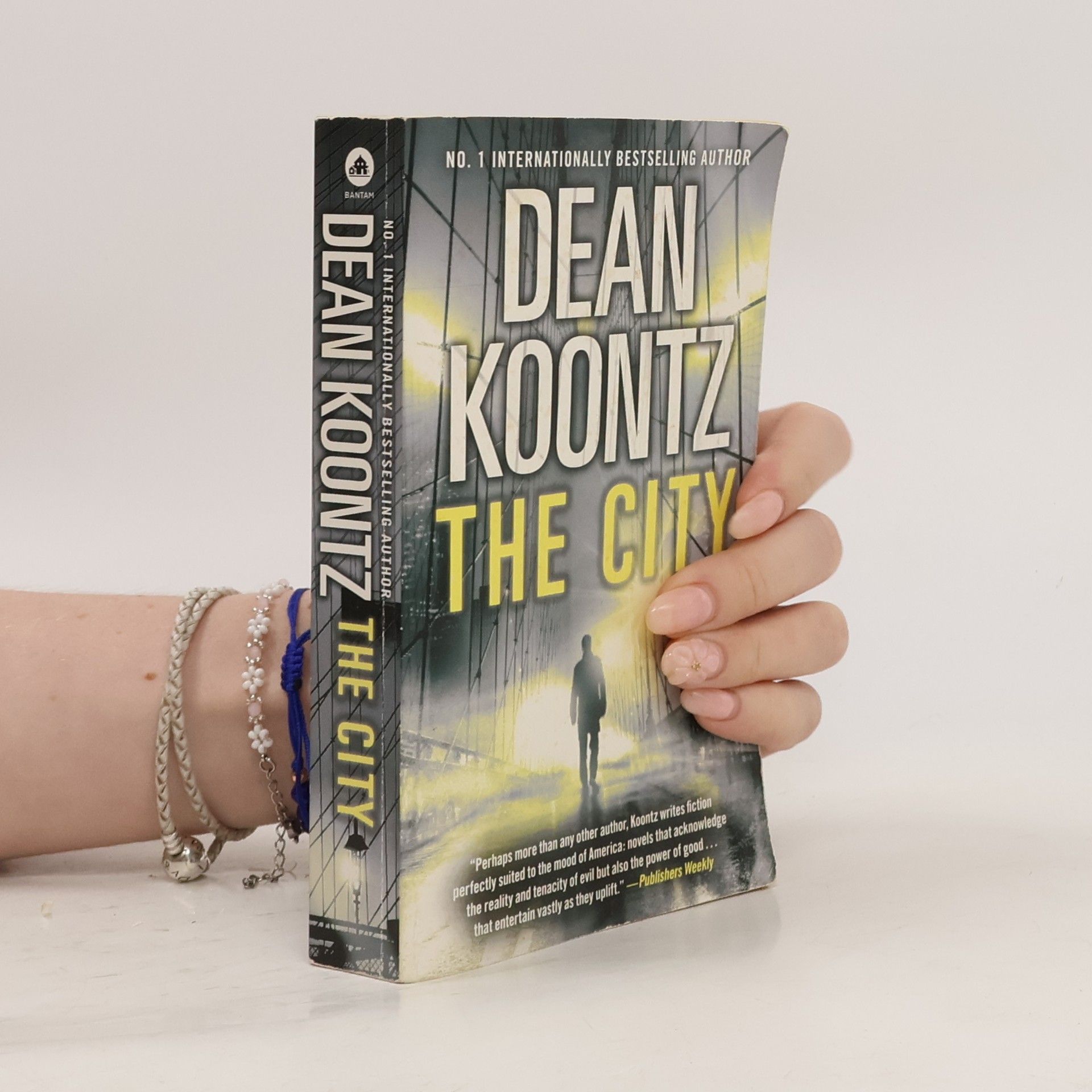 Dean R. Koontz The City