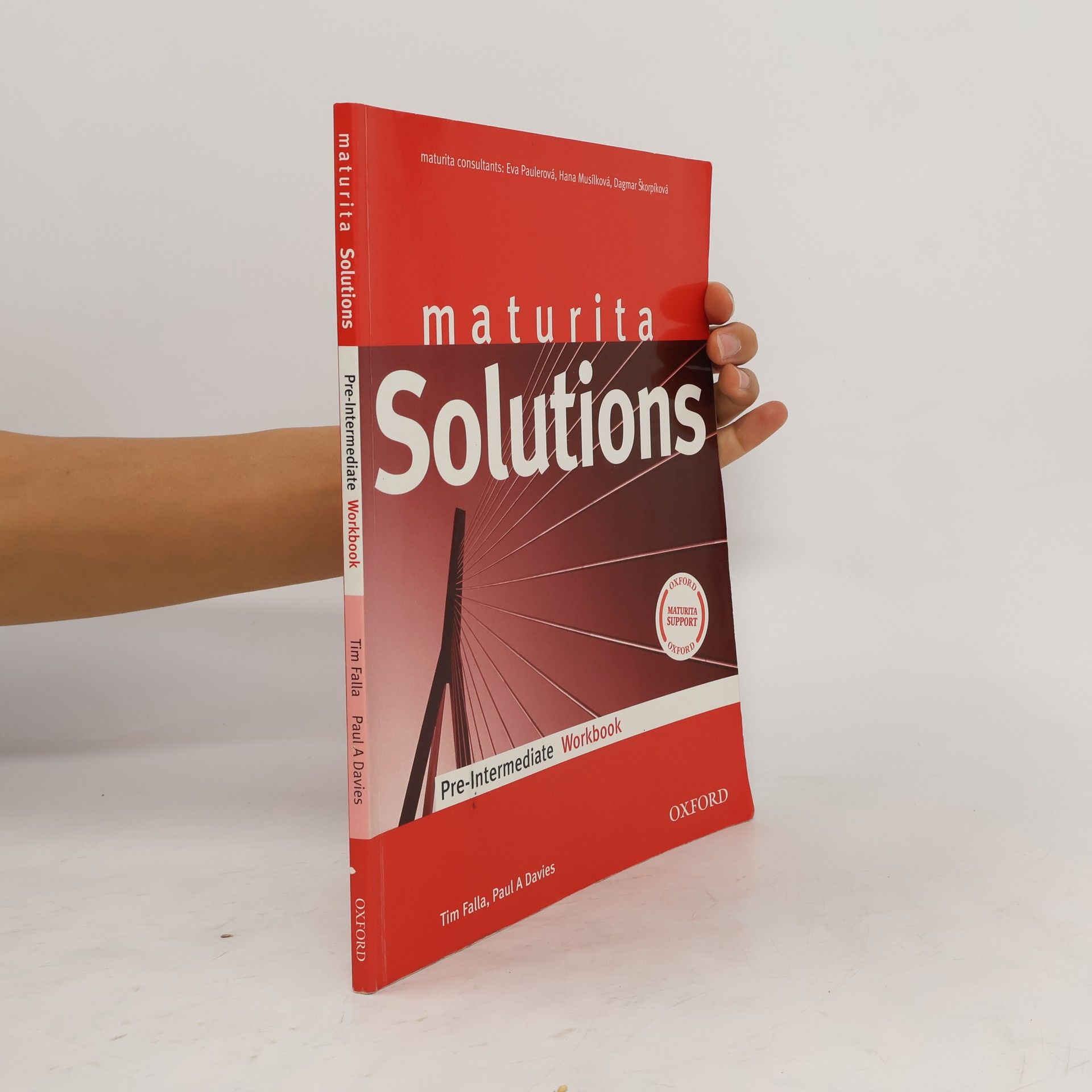 Tim Falla Maturita Solutions. Pre-Intermediate Workbook. Czech Edition