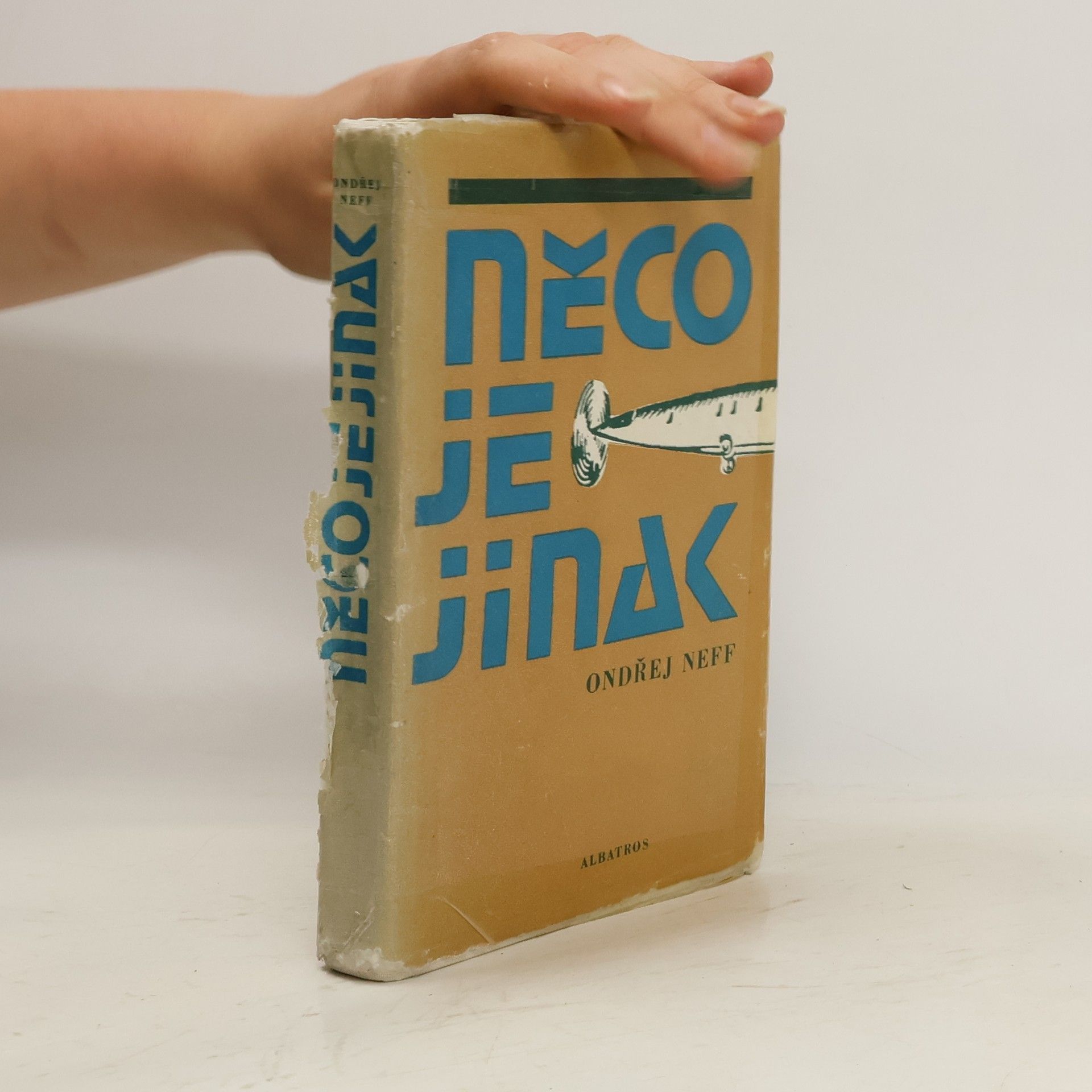 Ondřej Neff Něco je jinak