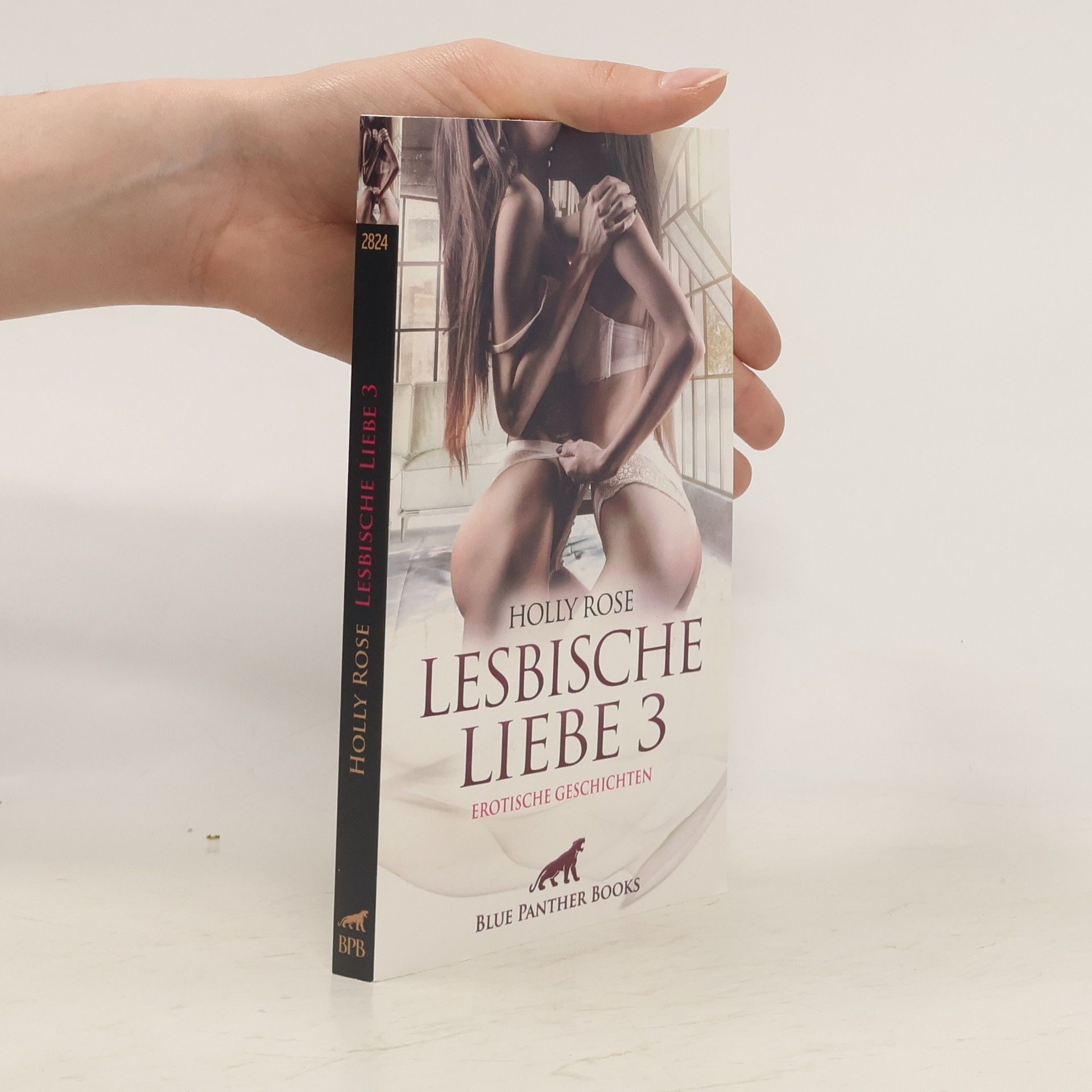 Holly Rose Lesbische Liebe 3 | Erotische Geschichten