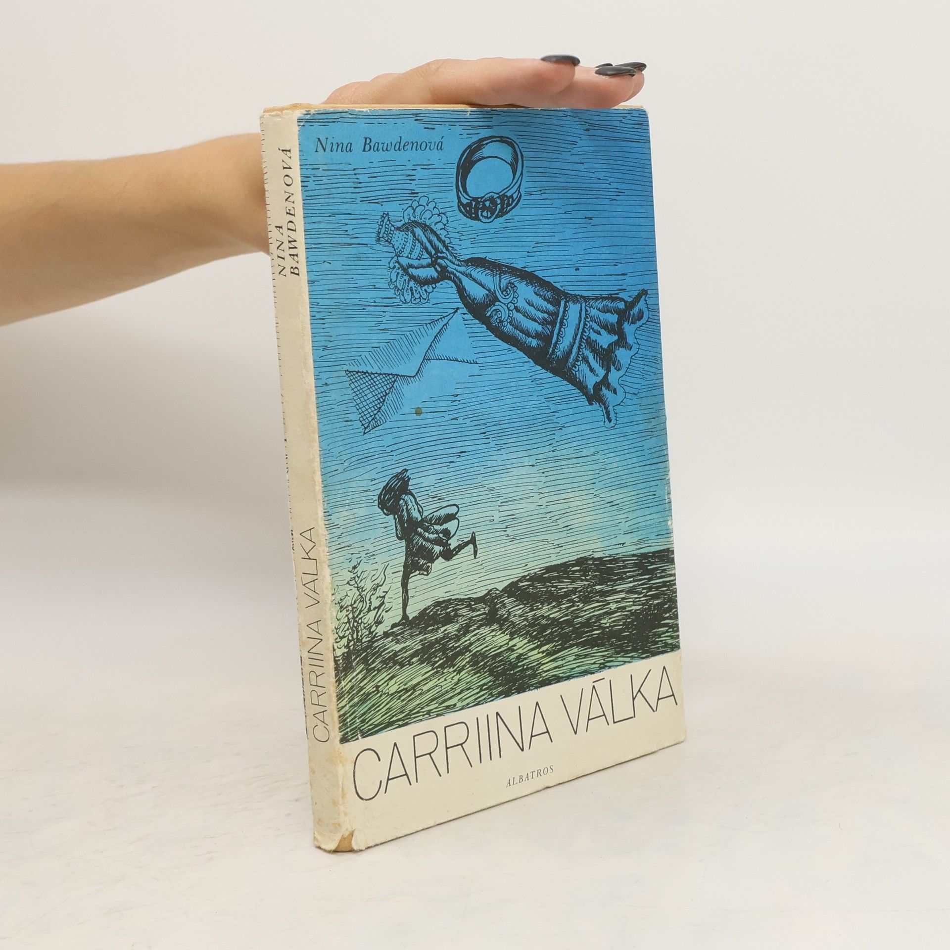 Nina Bawden Carriina válka
