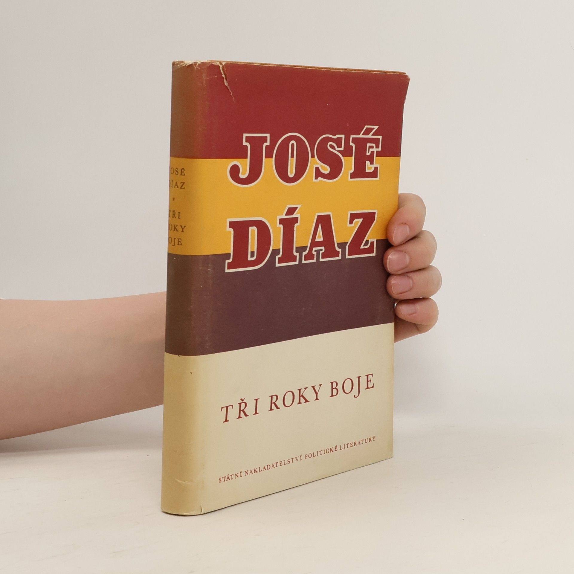 José Díaz Tři roky boje