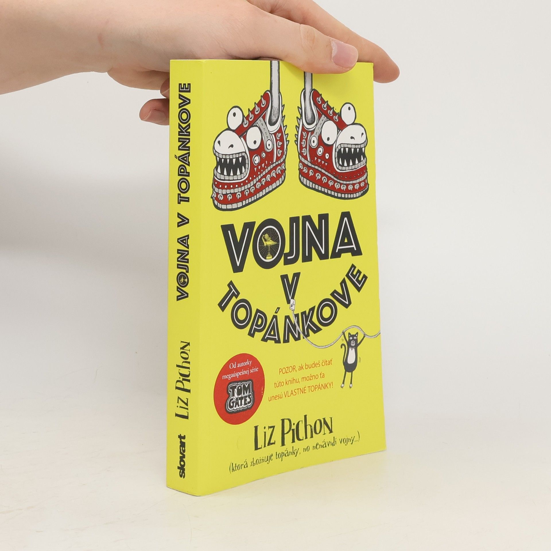 Liz Pichon Vojna v Topánkove