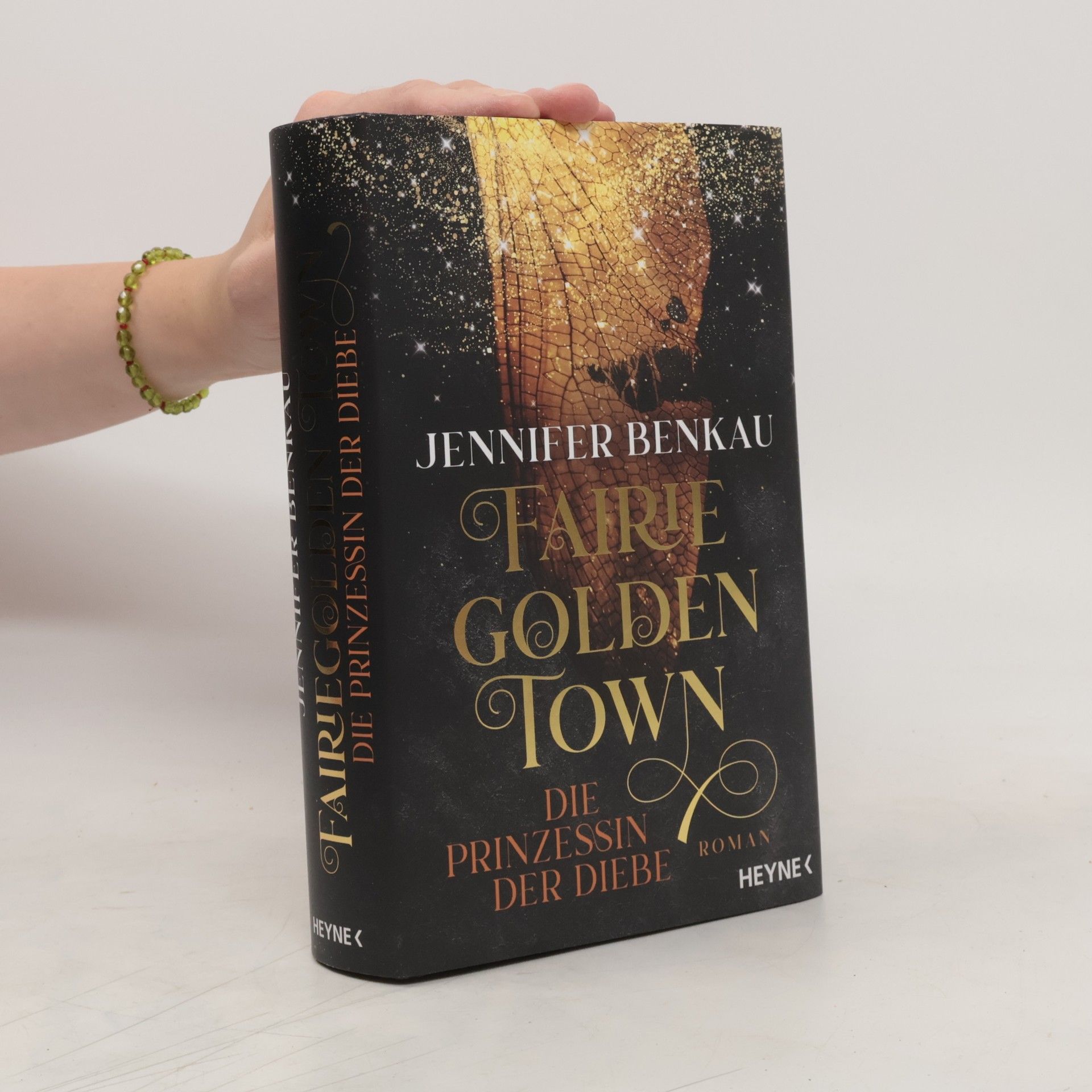 Jennifer Benkau Die Prinzessin der Diebe / Fairiegolden Town Bd.1