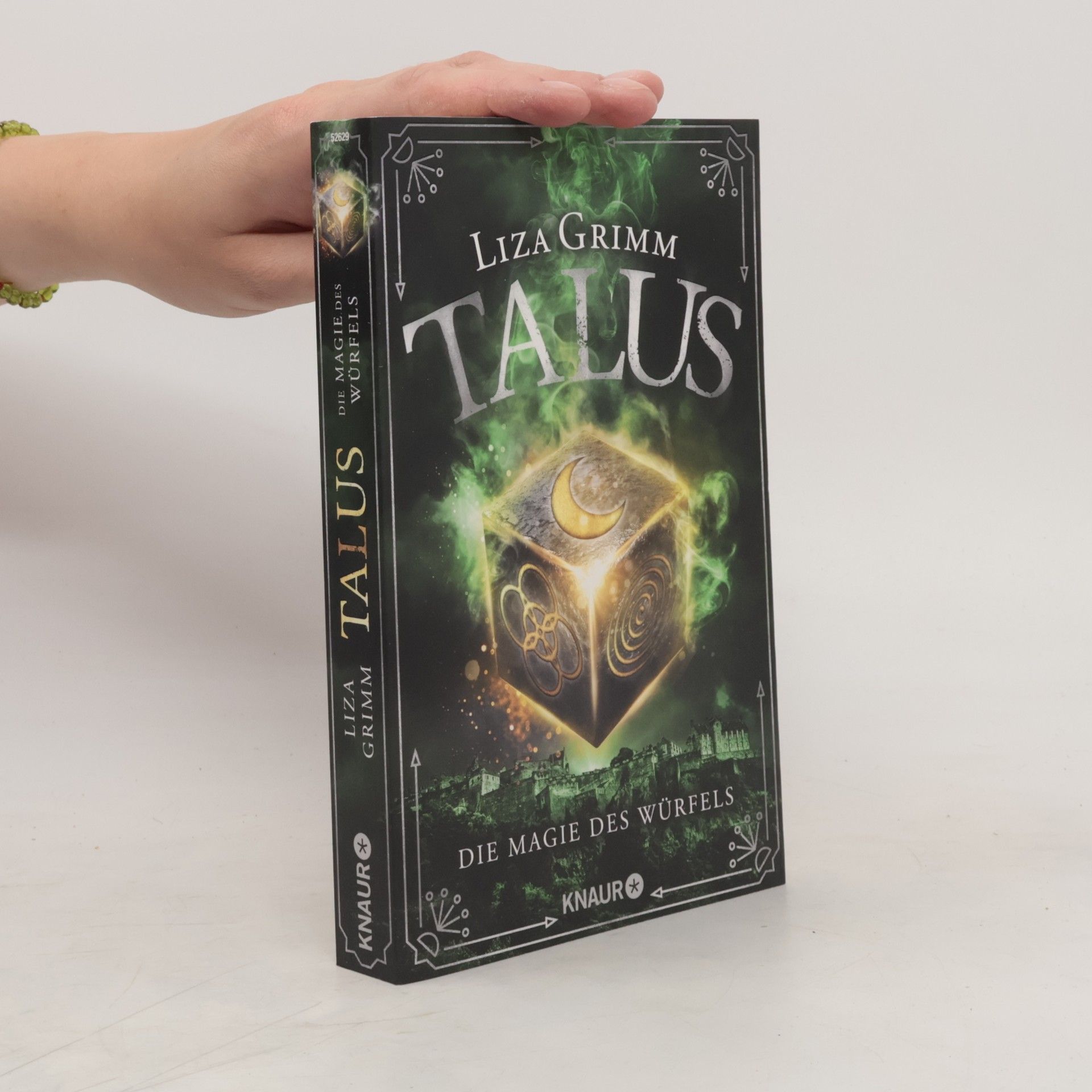 Liza Grimm Talus. Die Magie des Würfels