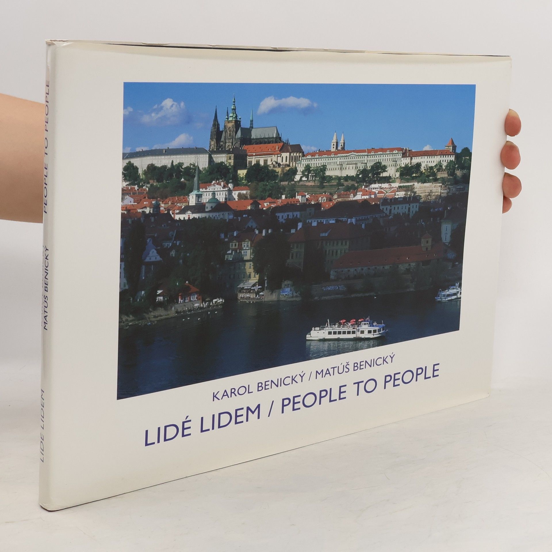 Jan Vodňanský Lidé lidem. People to people