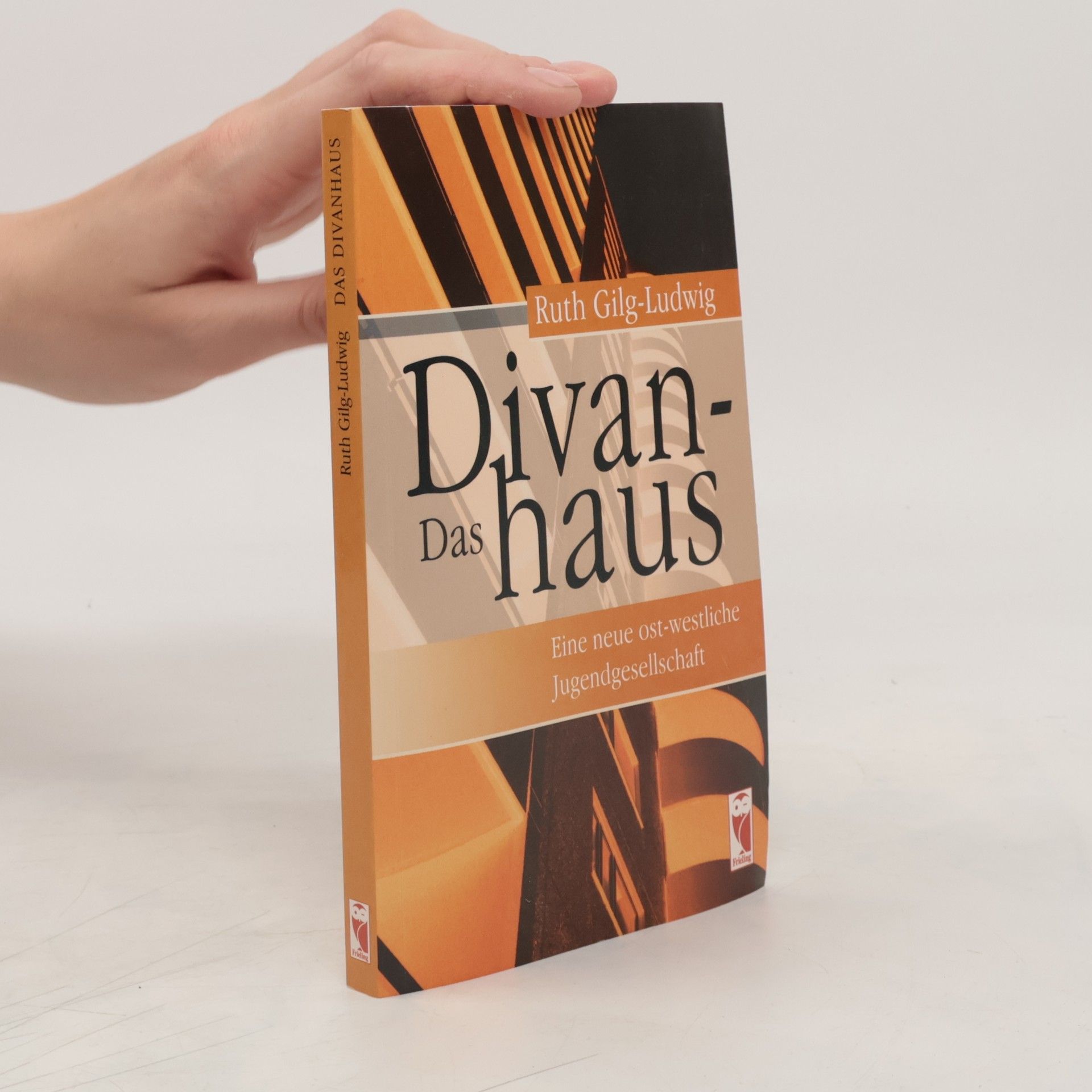 Ruth Gilg-Ludwig Das Divanhaus