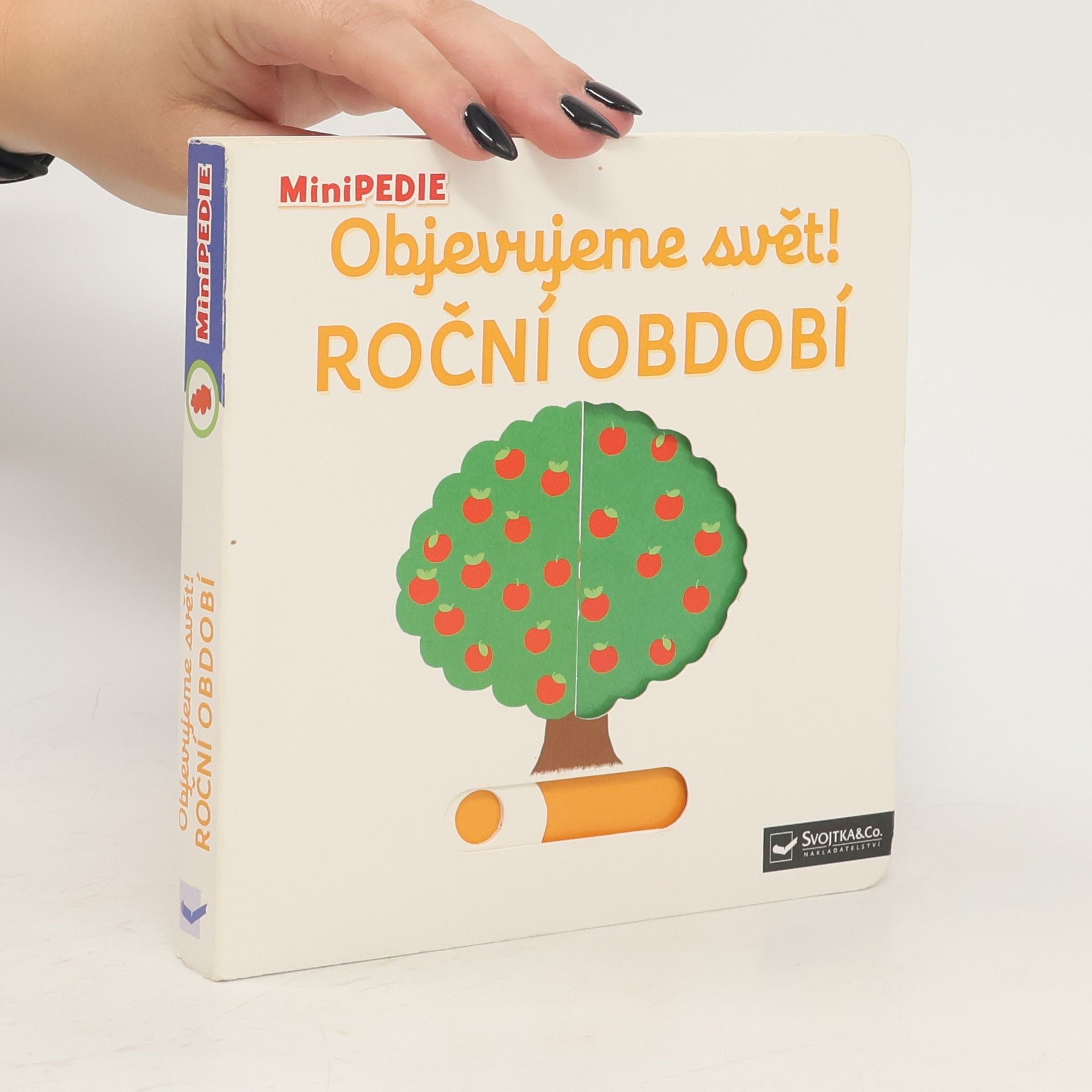 Nathalie Choux Objevujeme svět! Roční období