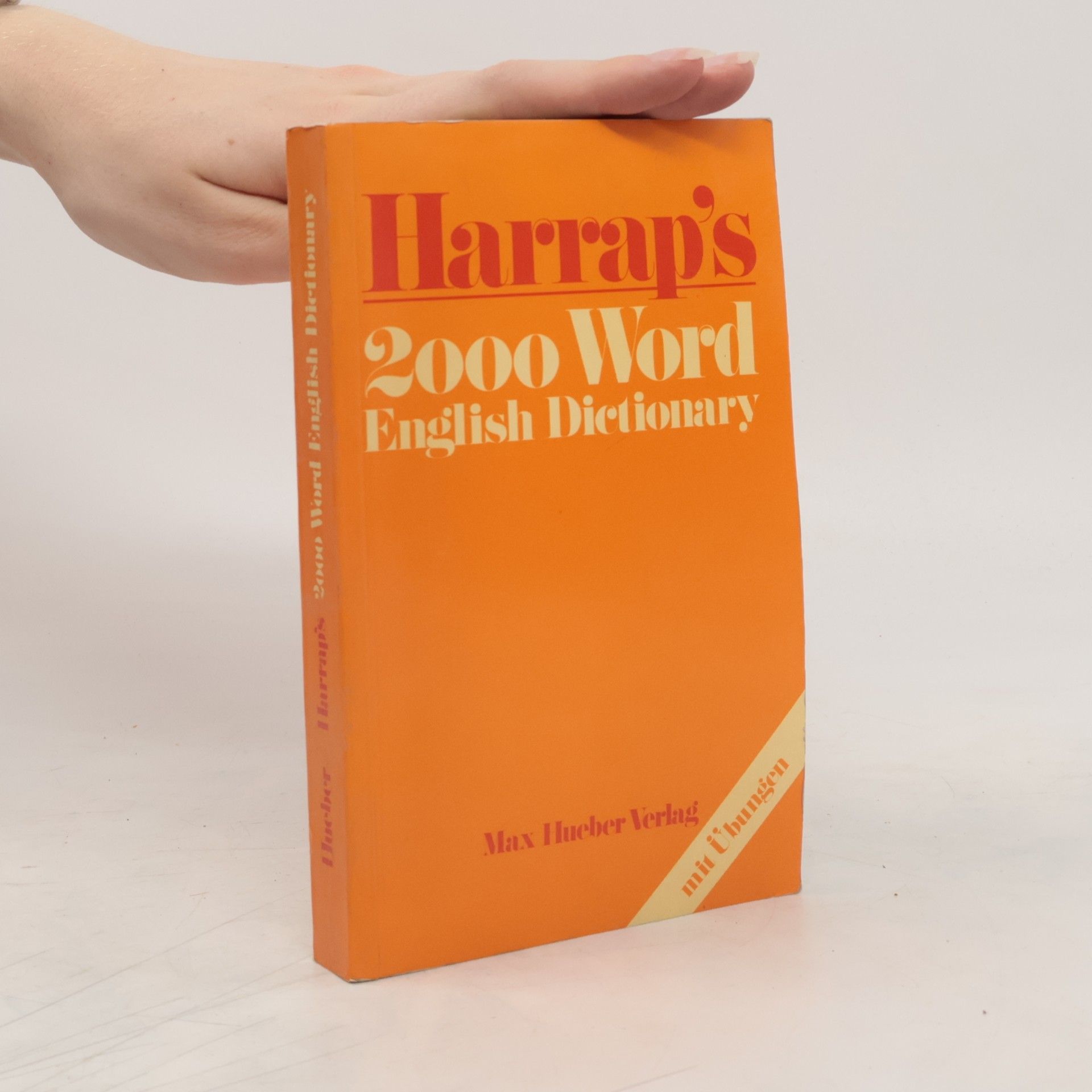 Peter Hodgson Collin Harrap's 2000 [two thousand] word English dictionary