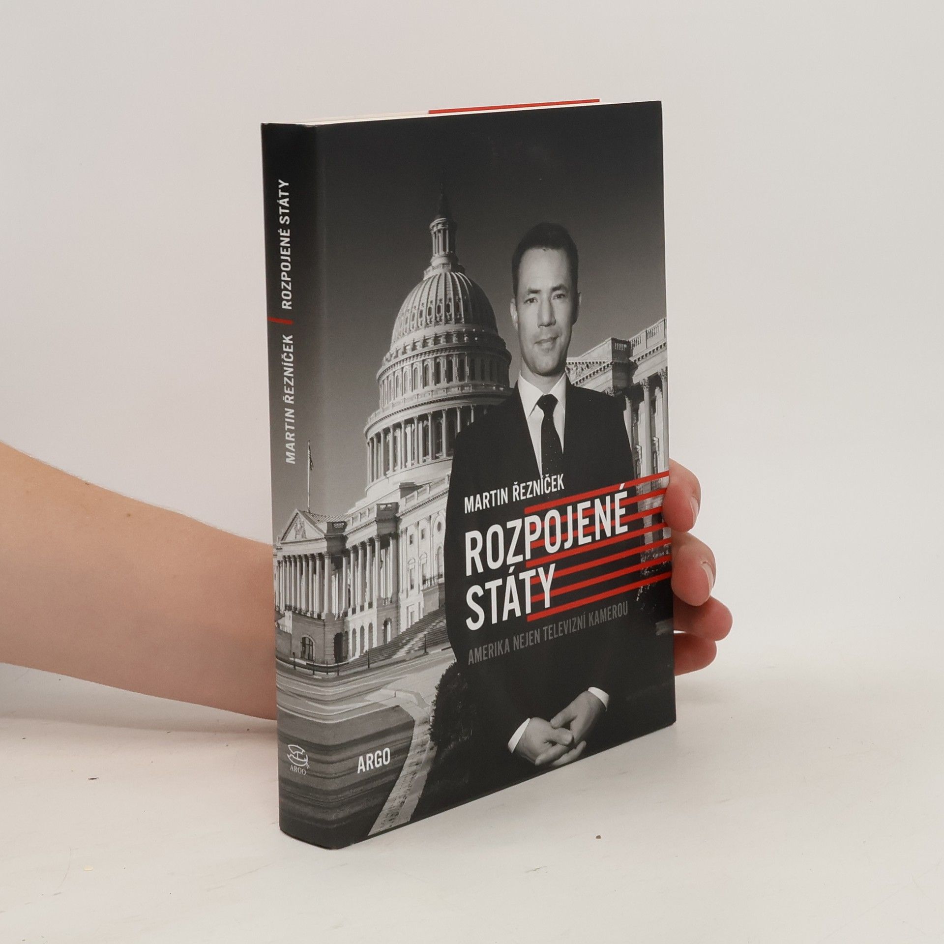 Martin Řezníček Rozpojené státy: Amerika nejen televizní kamerou