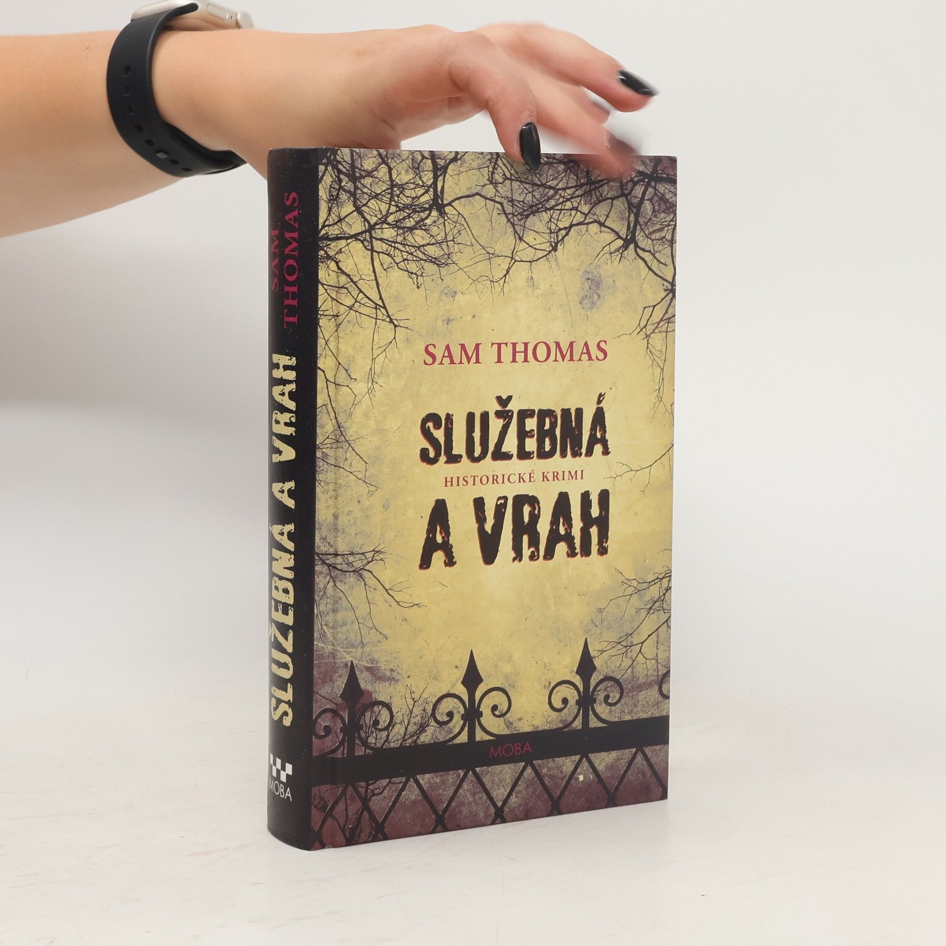 Sam Thomas Služebná a vrah