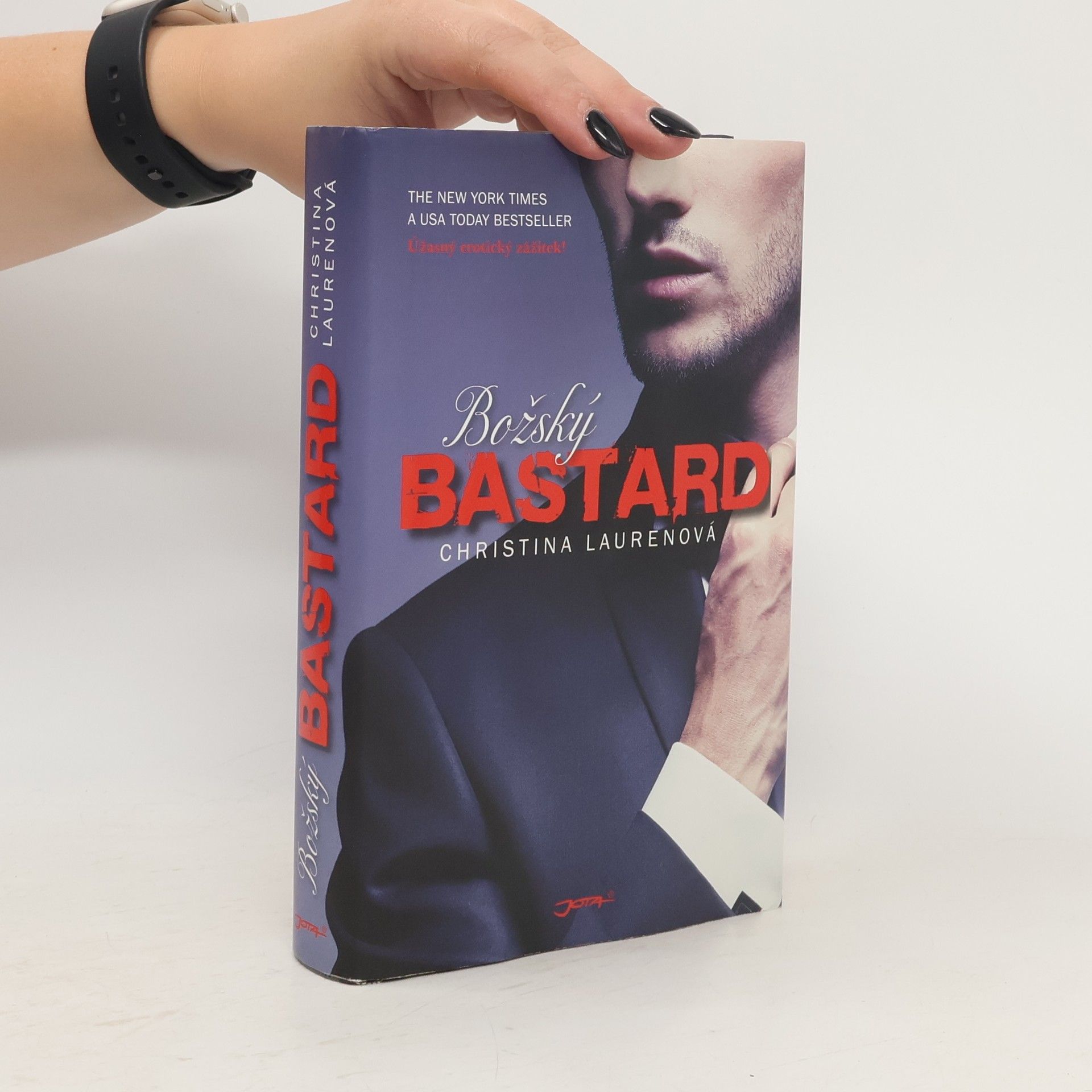 Christina Lauren Božský bastard