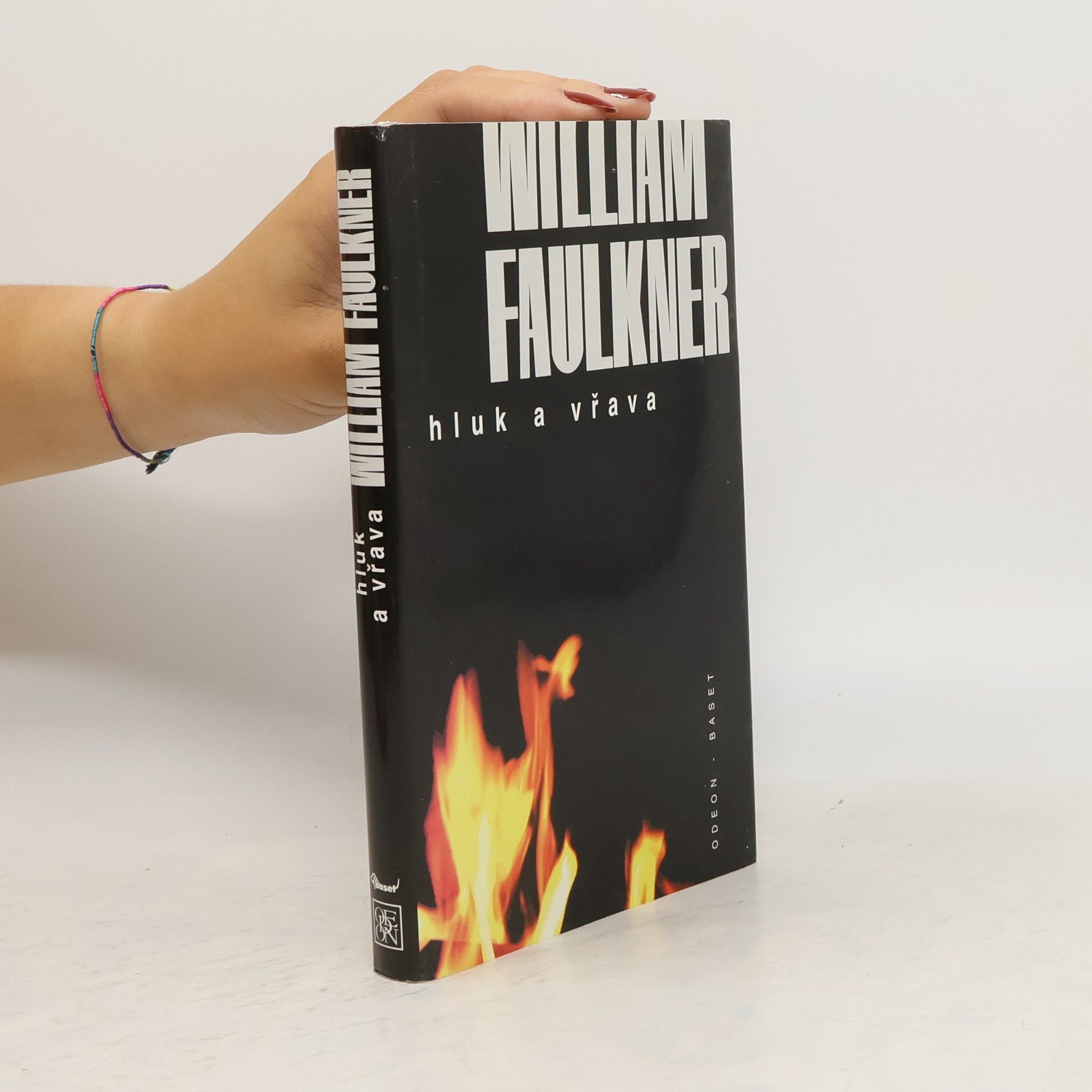 William Faulkner Hluk a vřava