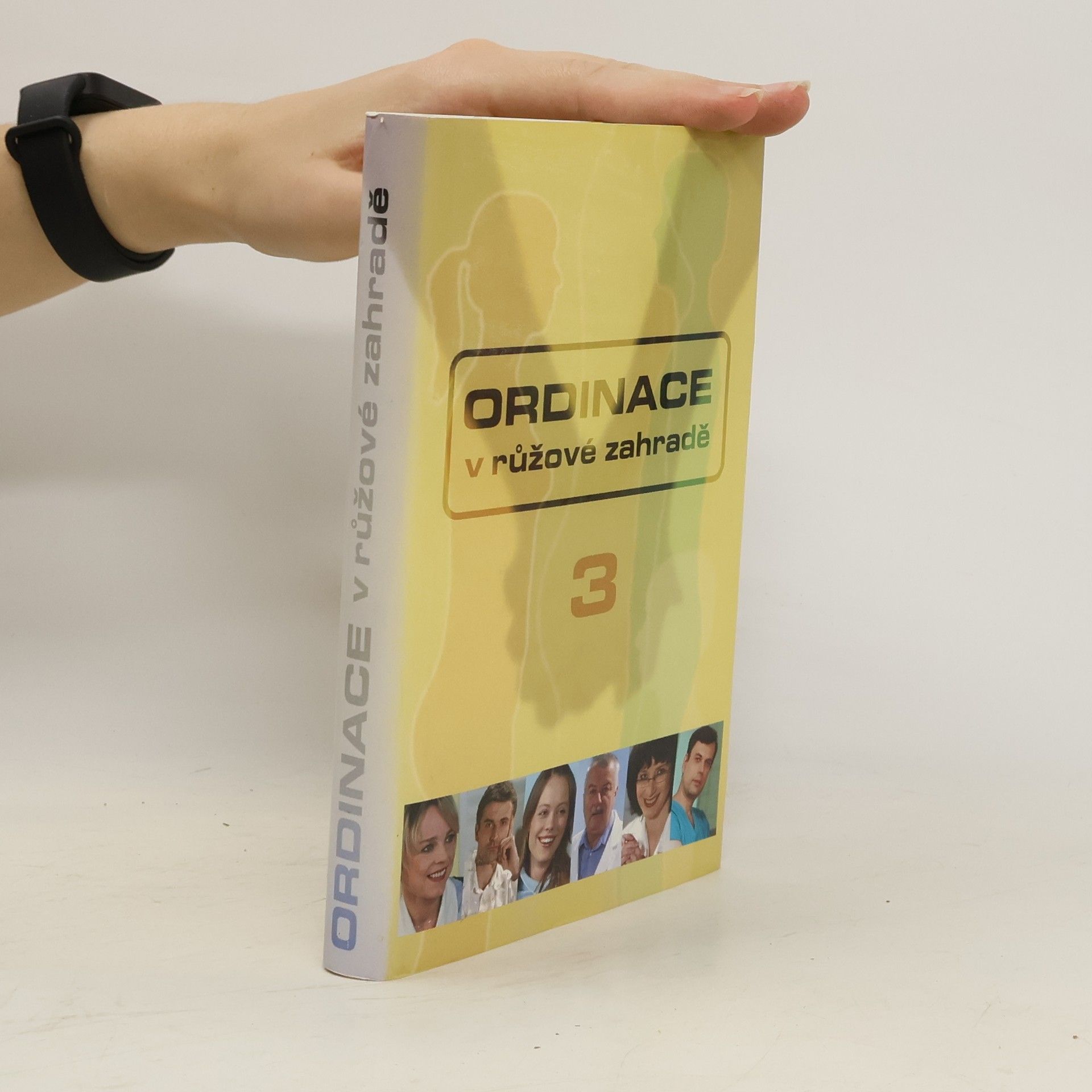 Peter M. Jolin Ordinace v růžové zahradě 3
