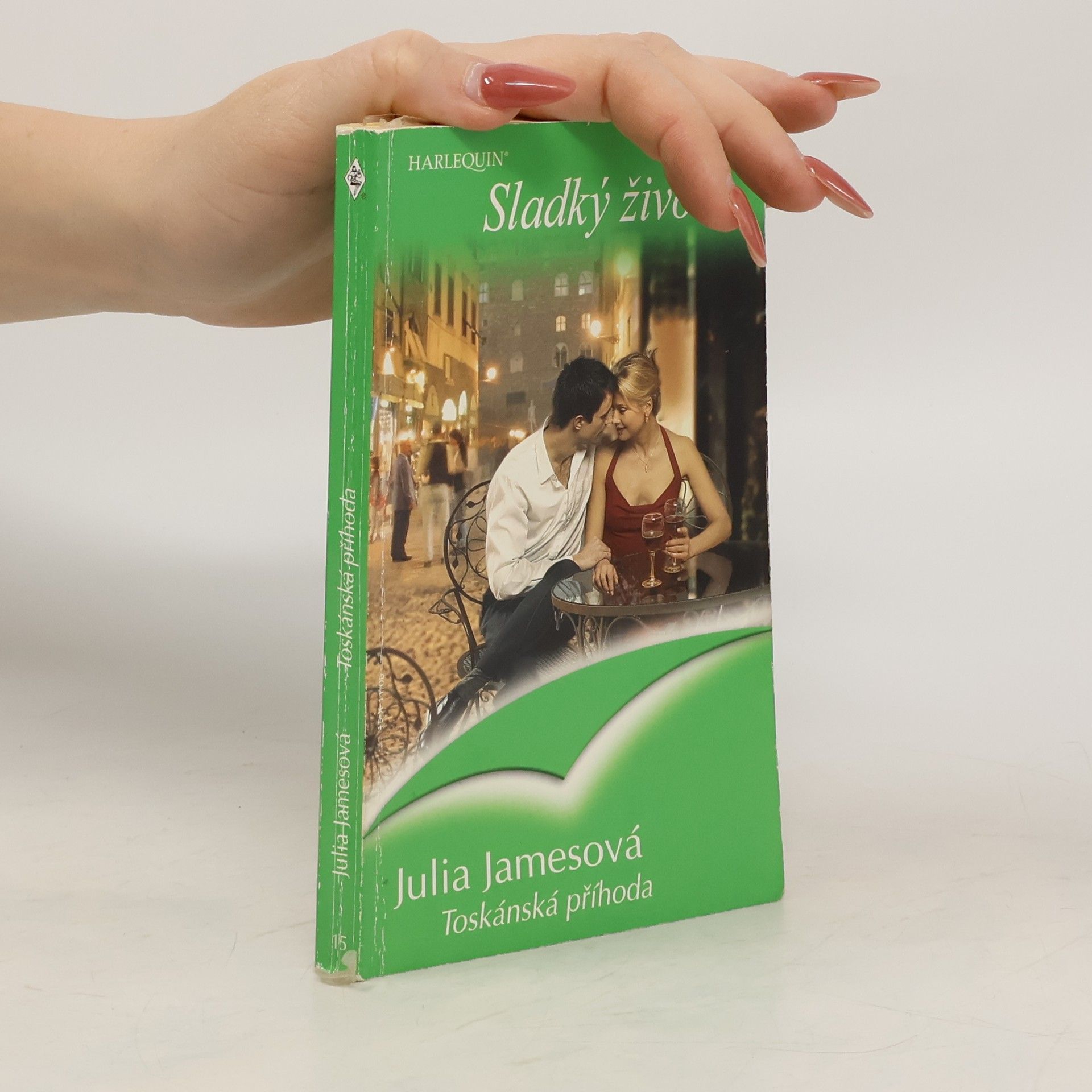 Julia James Toskánská příhoda