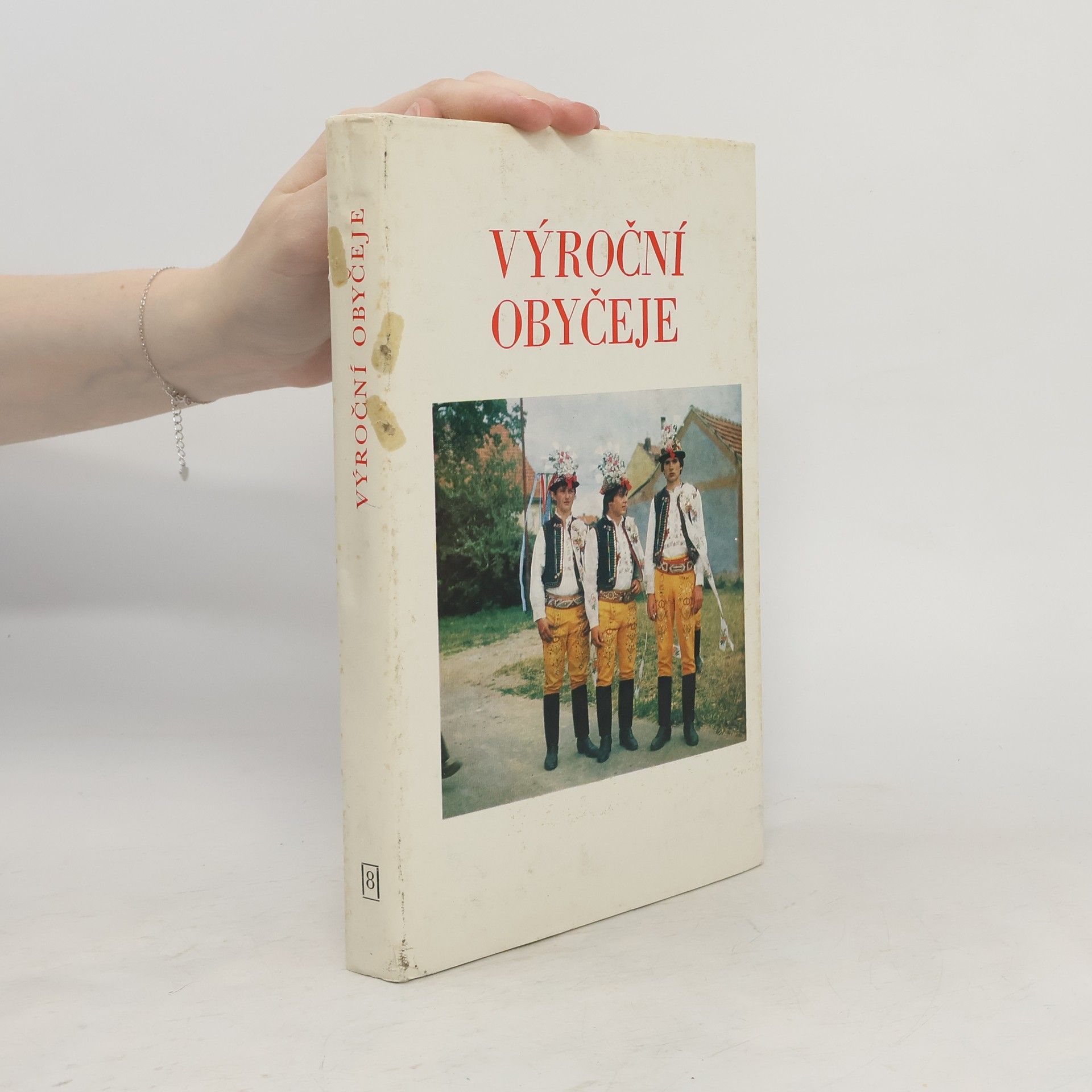 Václav Frolec Výroční obyčeje. Současný stav a proměny