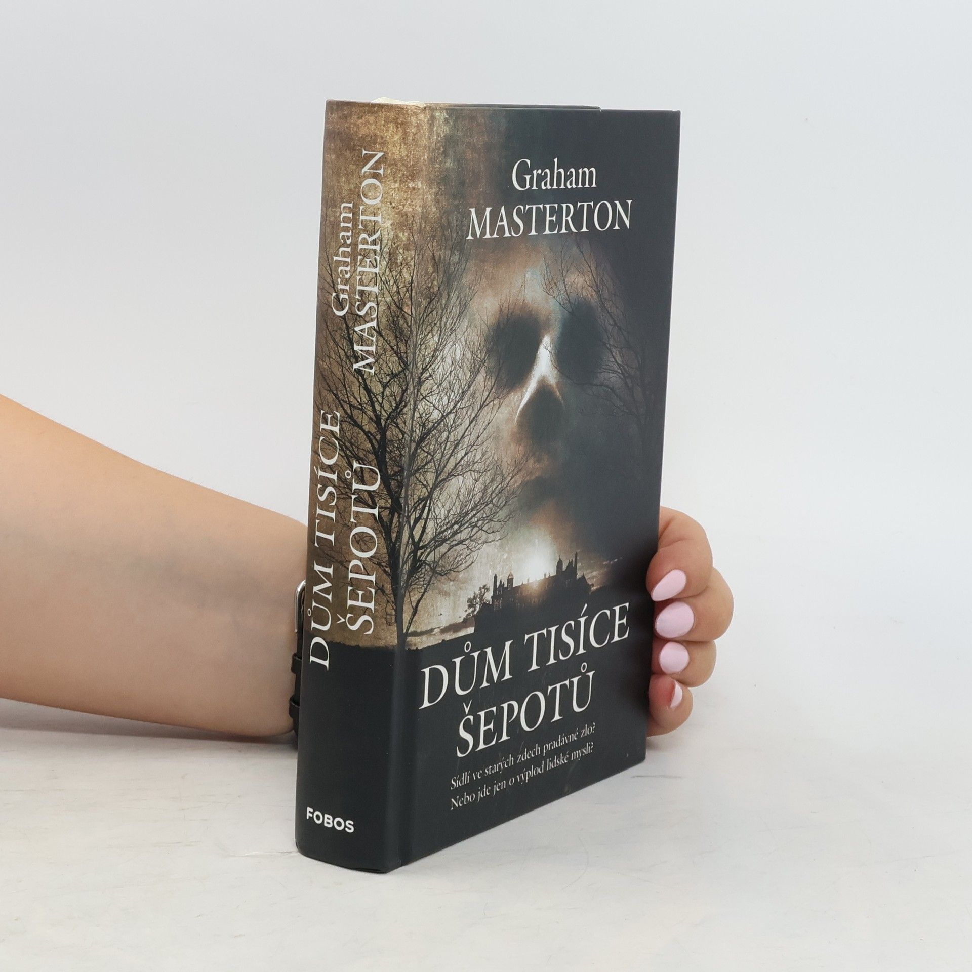 Graham Masterton Dům tisíce šepotů
