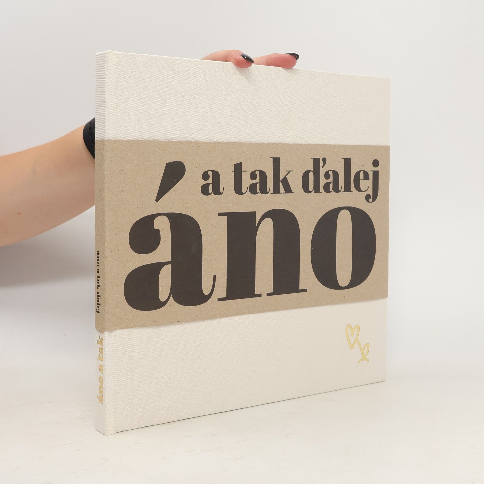 Collectif d'auteurs A tak ďalej áno
