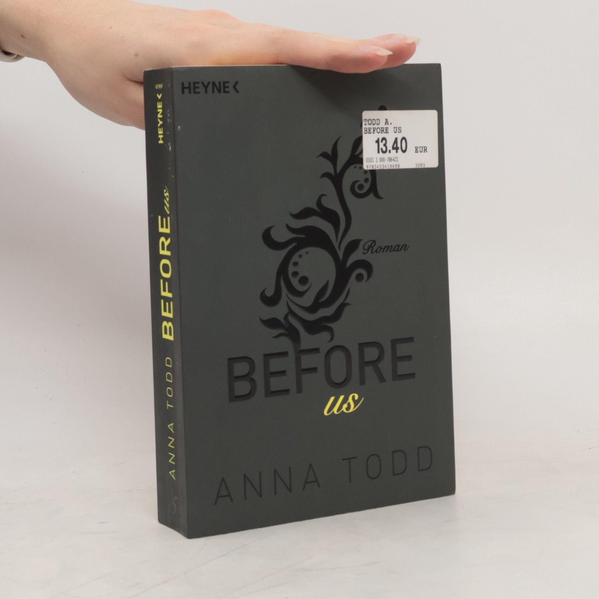 Anna Todd Before Us