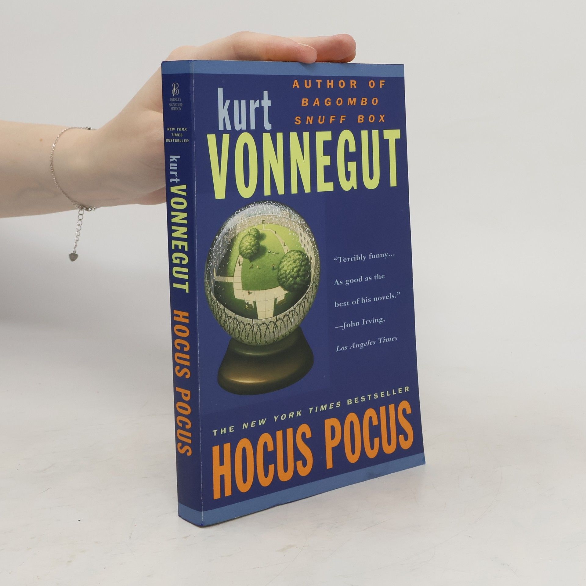 Kurt Vonnegut Hocus Pocus