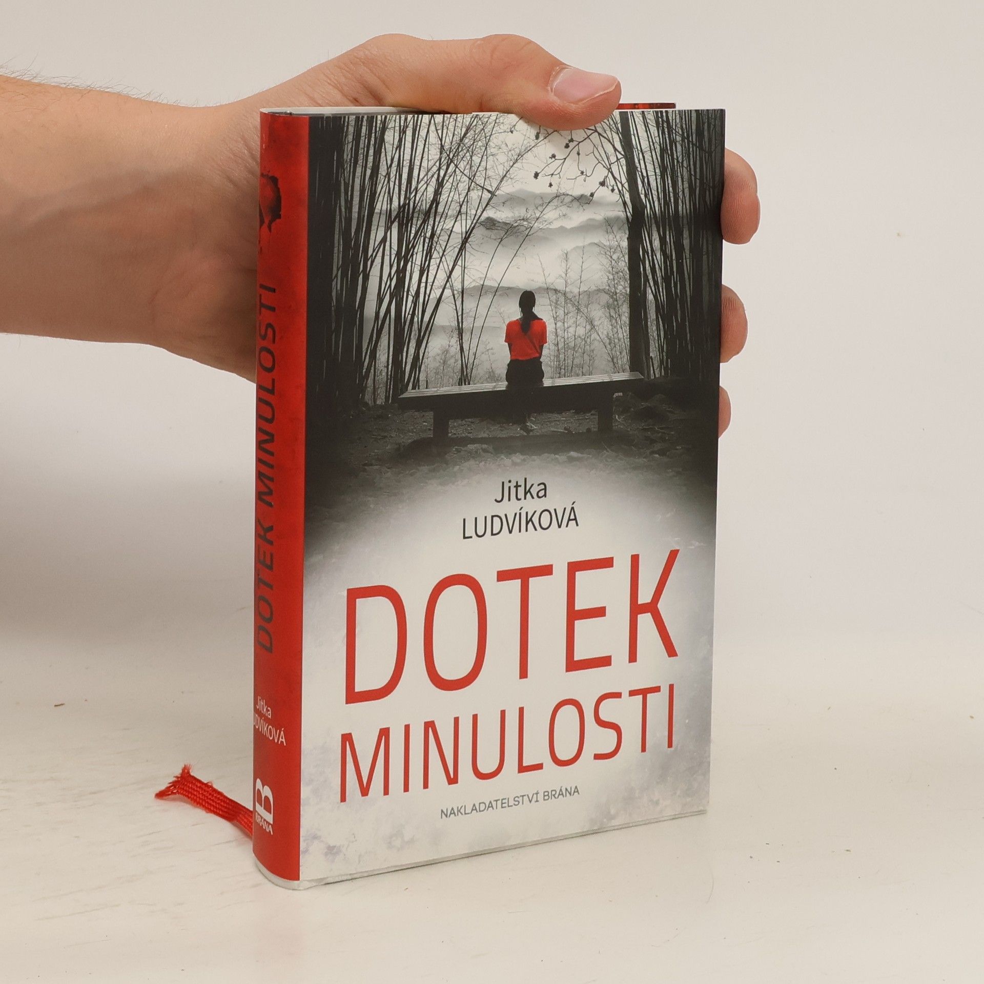 Jitka Ludvíková Dotek minulosti