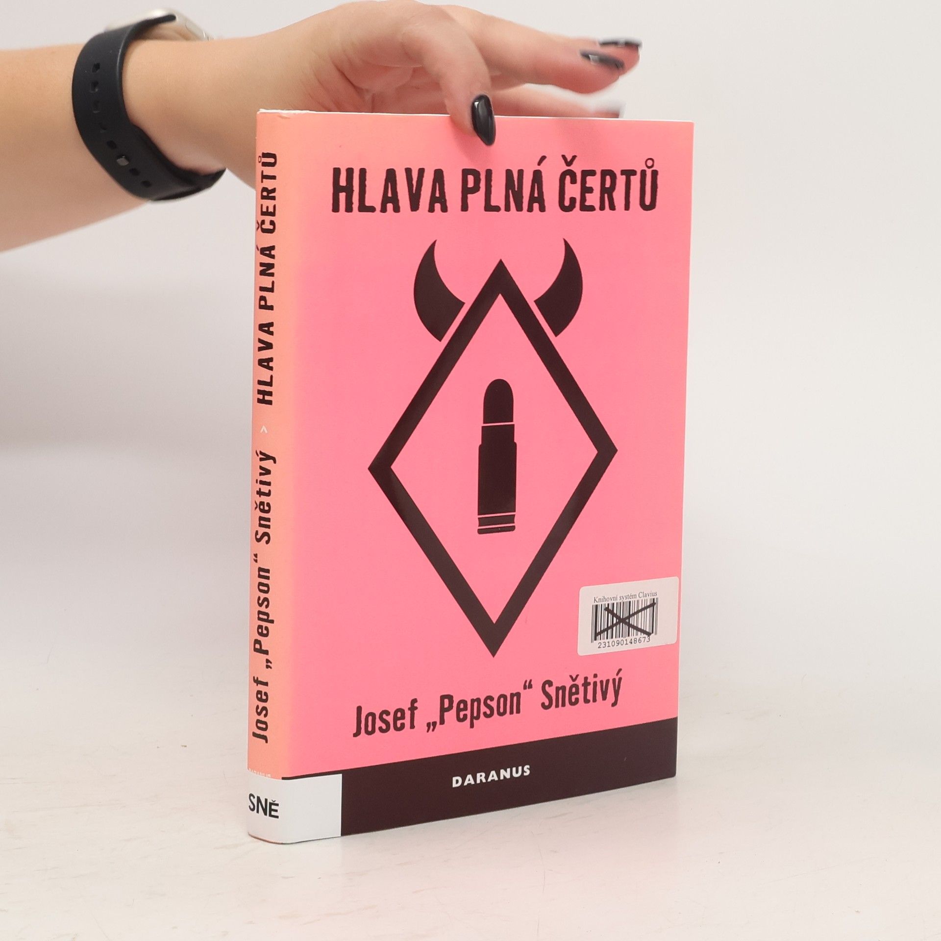 Josef Snětivý Hlava plná čertů
