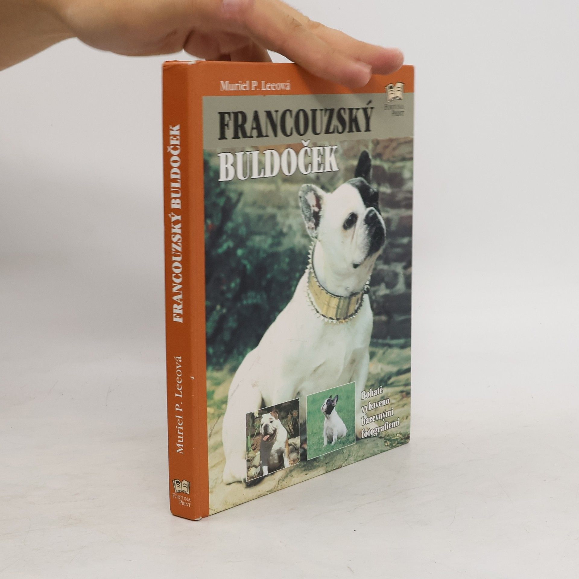 Muriel P. Lee Francouzský buldoček