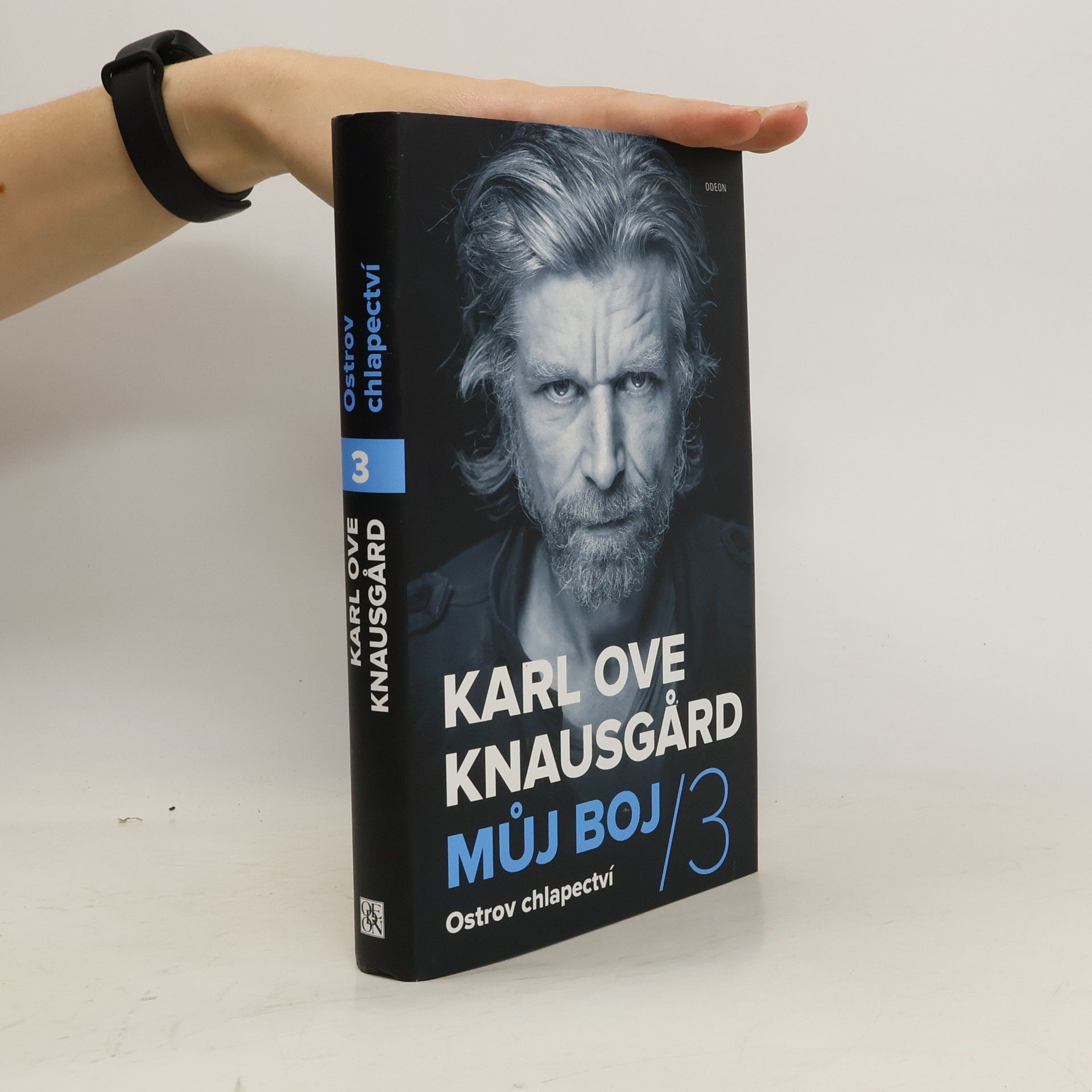 Karl Ove Knausgård Ostrov chlapectví. Můj boj 3