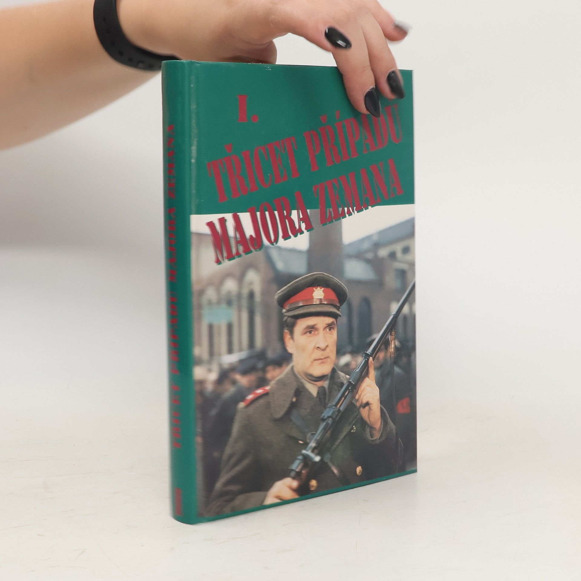 Jiří Procházka Třicet případů majora Zemana. 1.díl