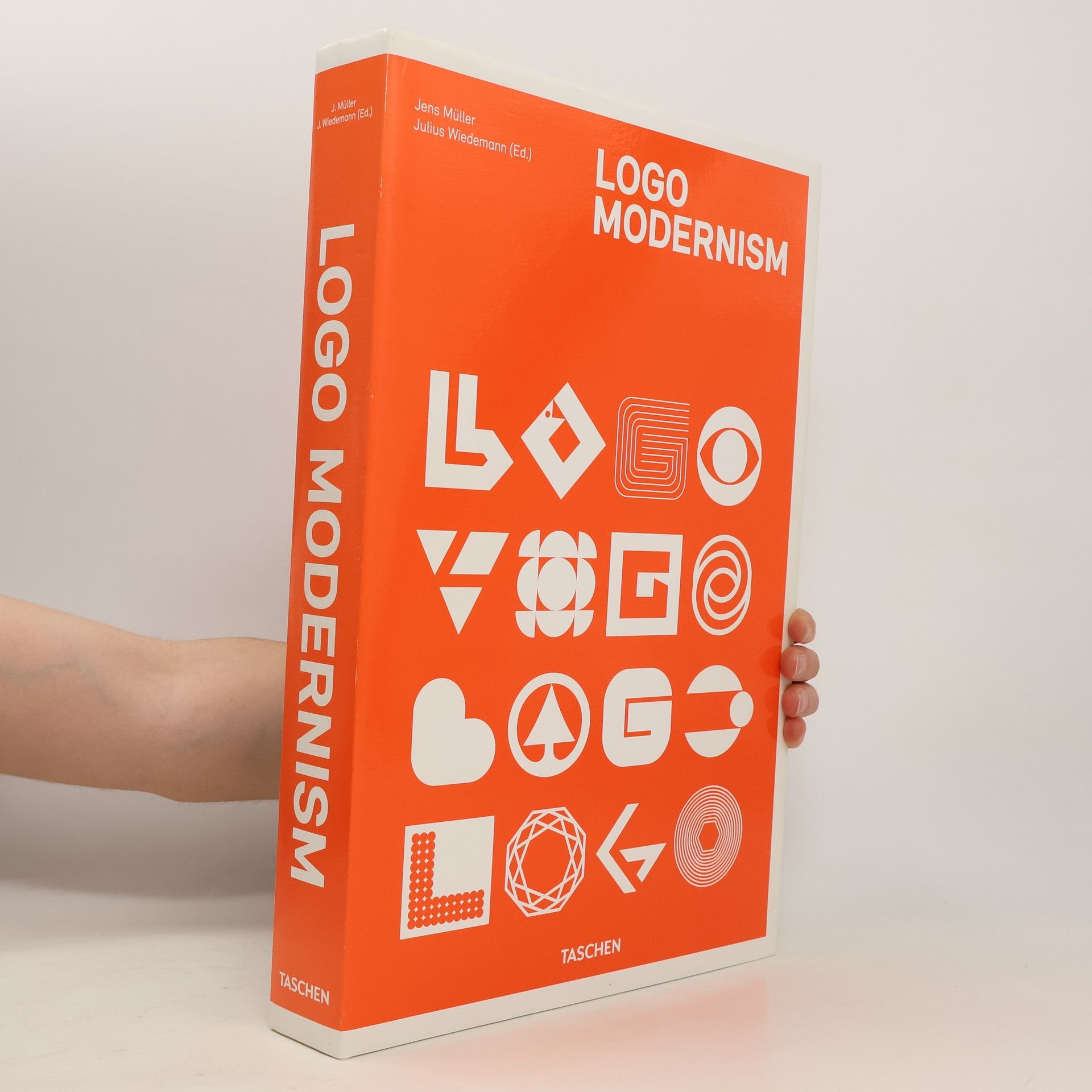 Jens Müller Logo modernism
