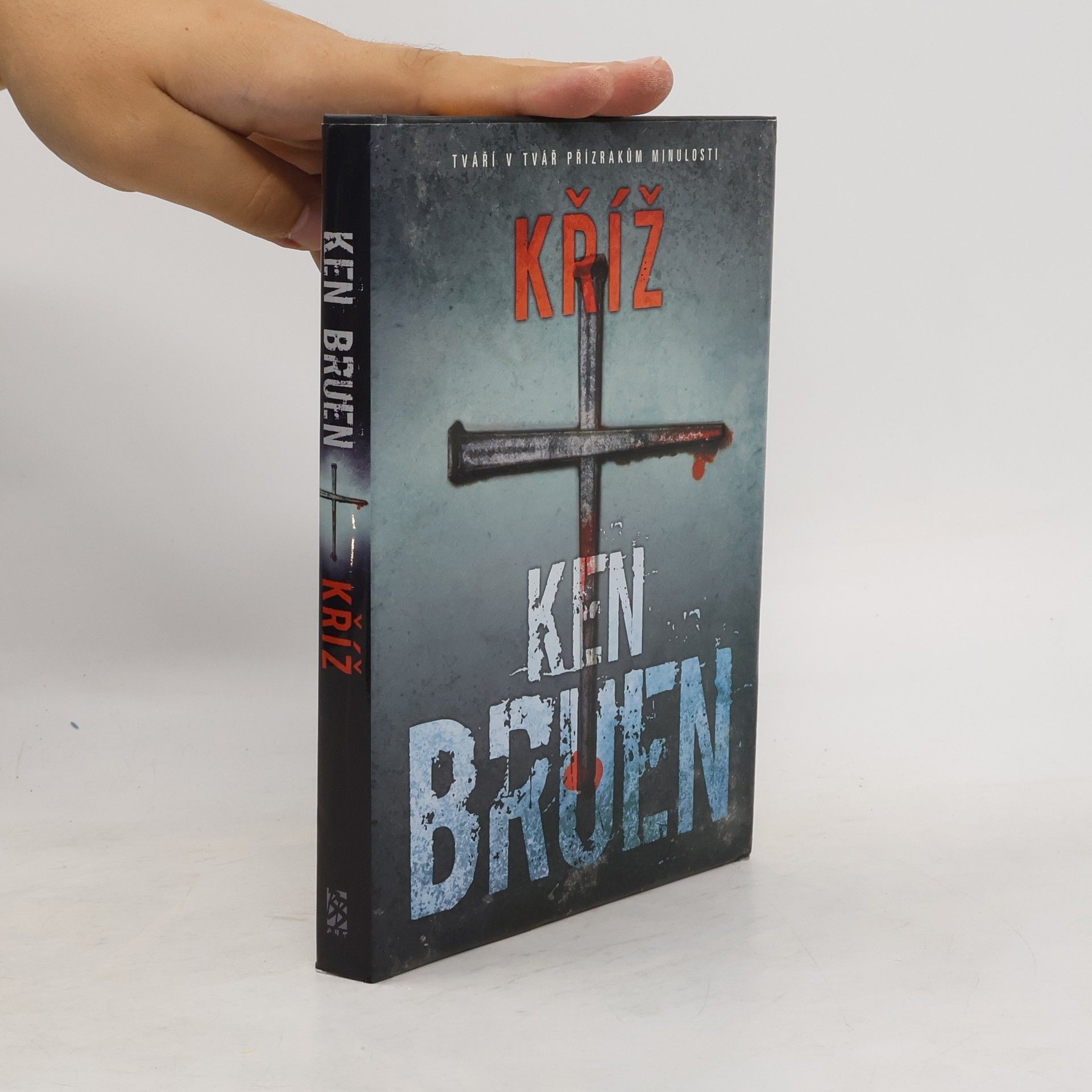Ken Bruen Kříž