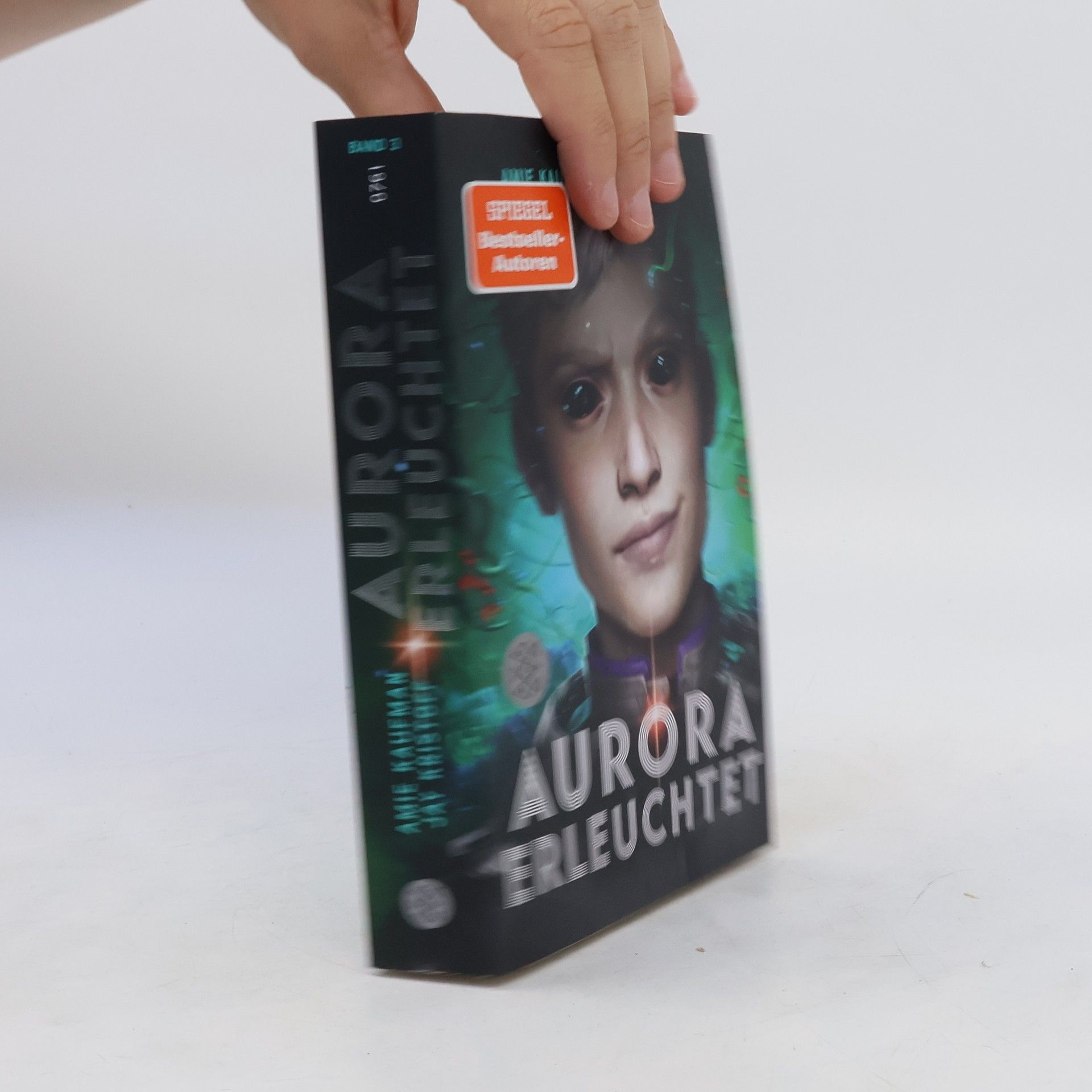 Amie Kaufman Aurora erleuchtet