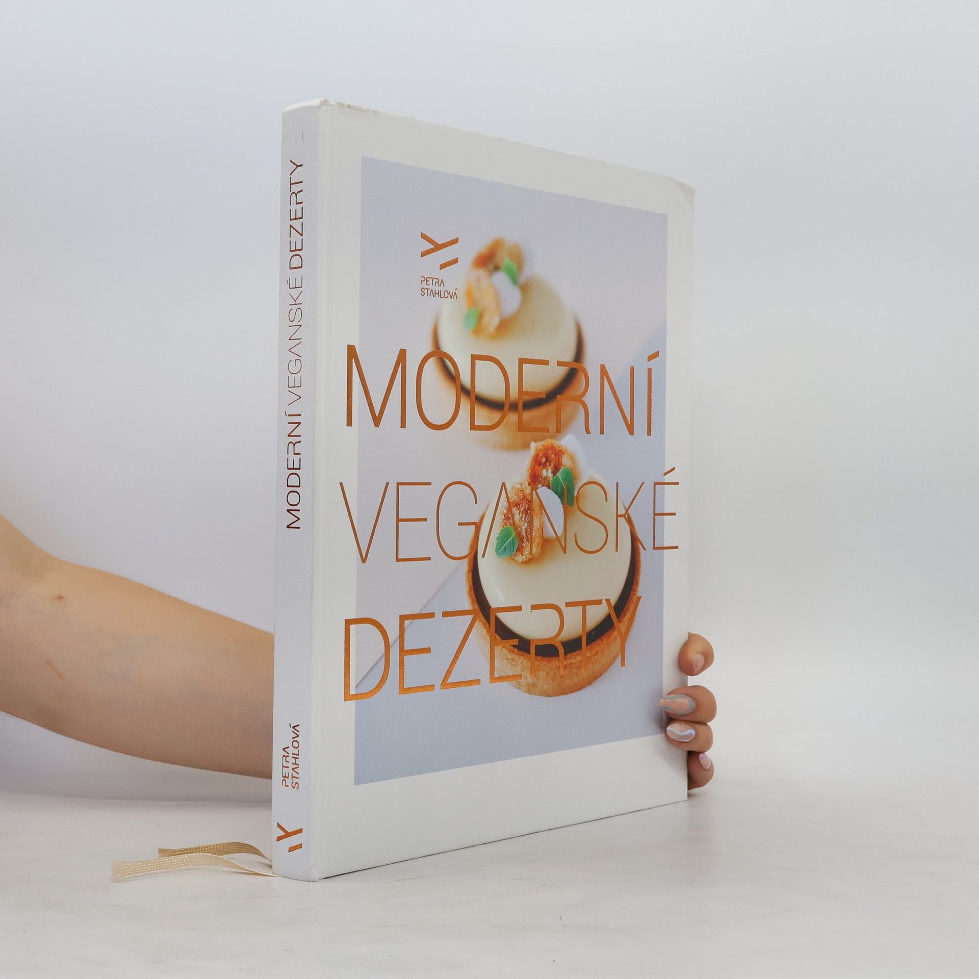 Petra Stahl Moderní veganské dezerty