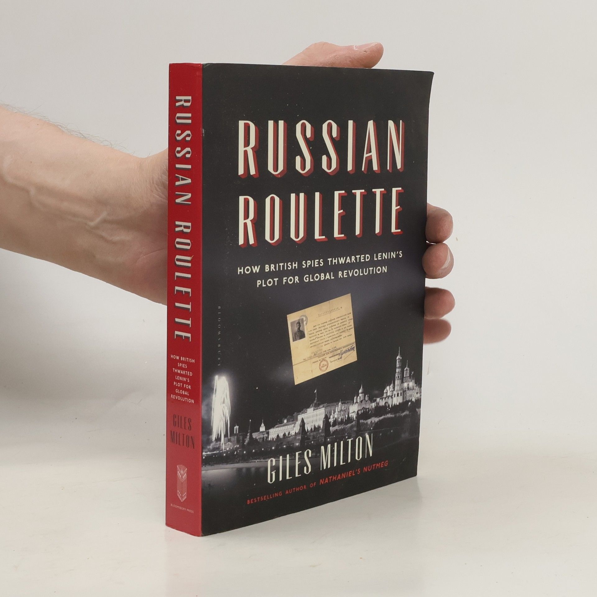 Giles Milton Russian Roulette