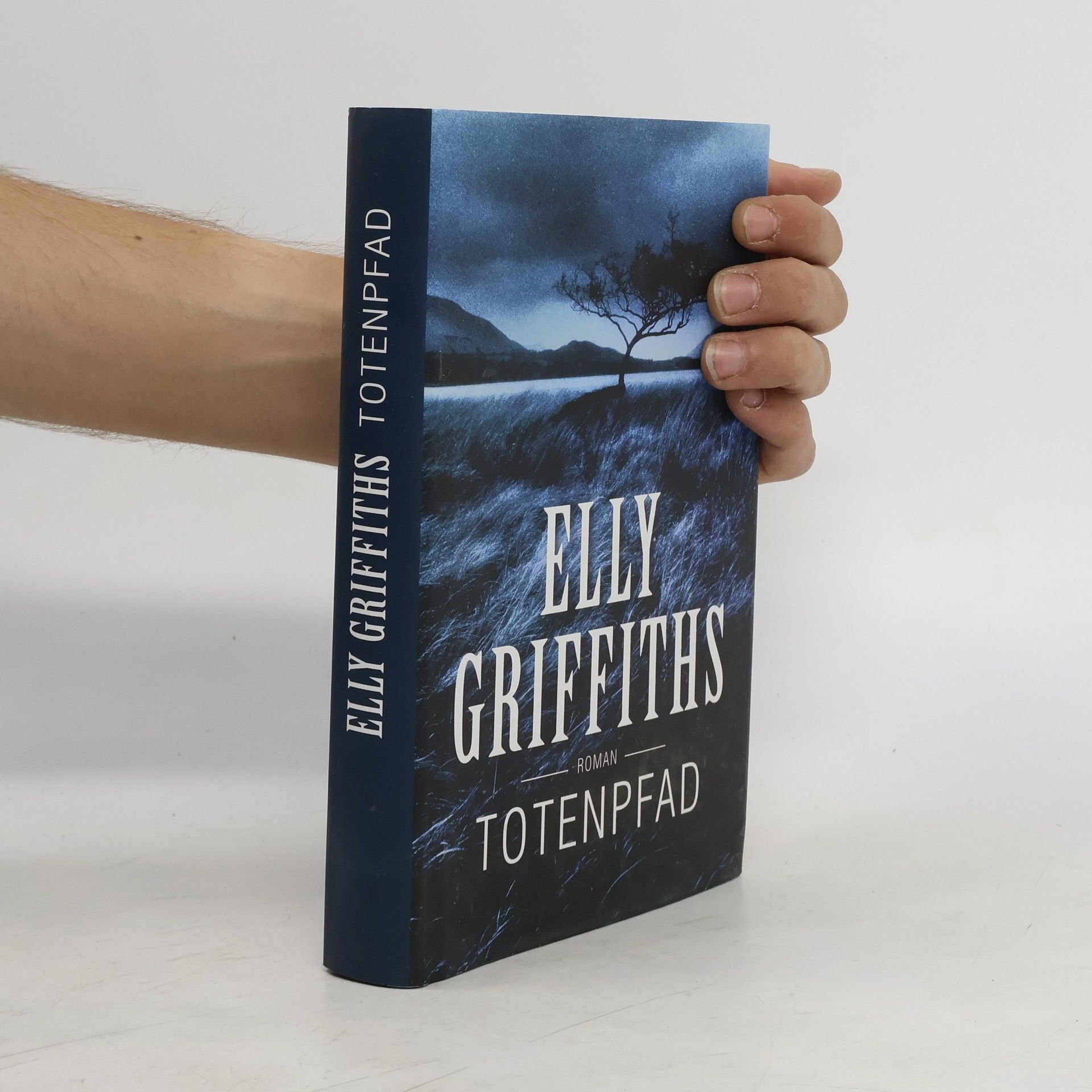 Elly Griffiths Totenpfad